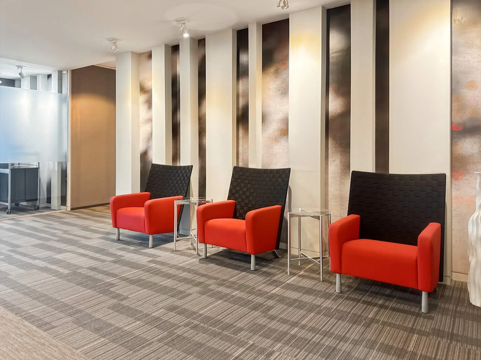 Regus TX, Sugar Land - Williams Trace, Lounge, Sugar Land, TX