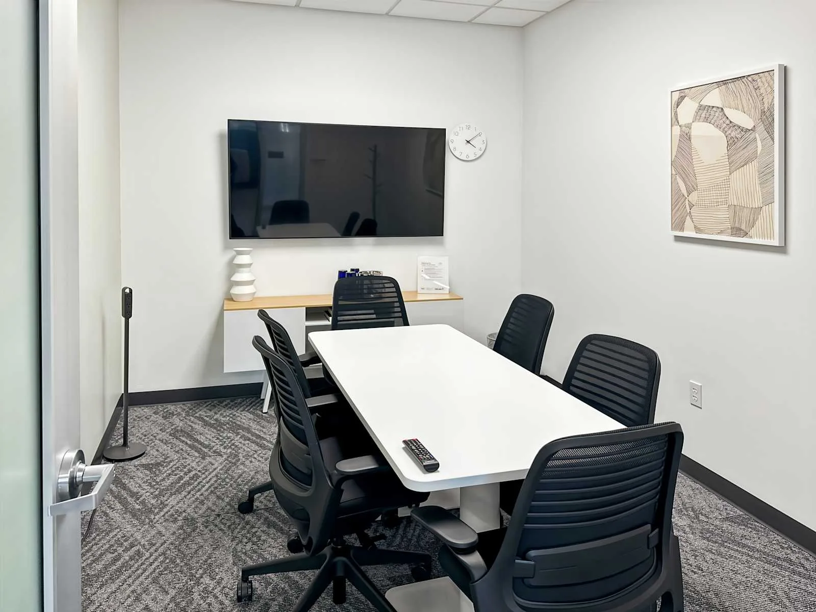 Regus UT, Logan - Main Street, Meeting room for 6 people, Logan, UT