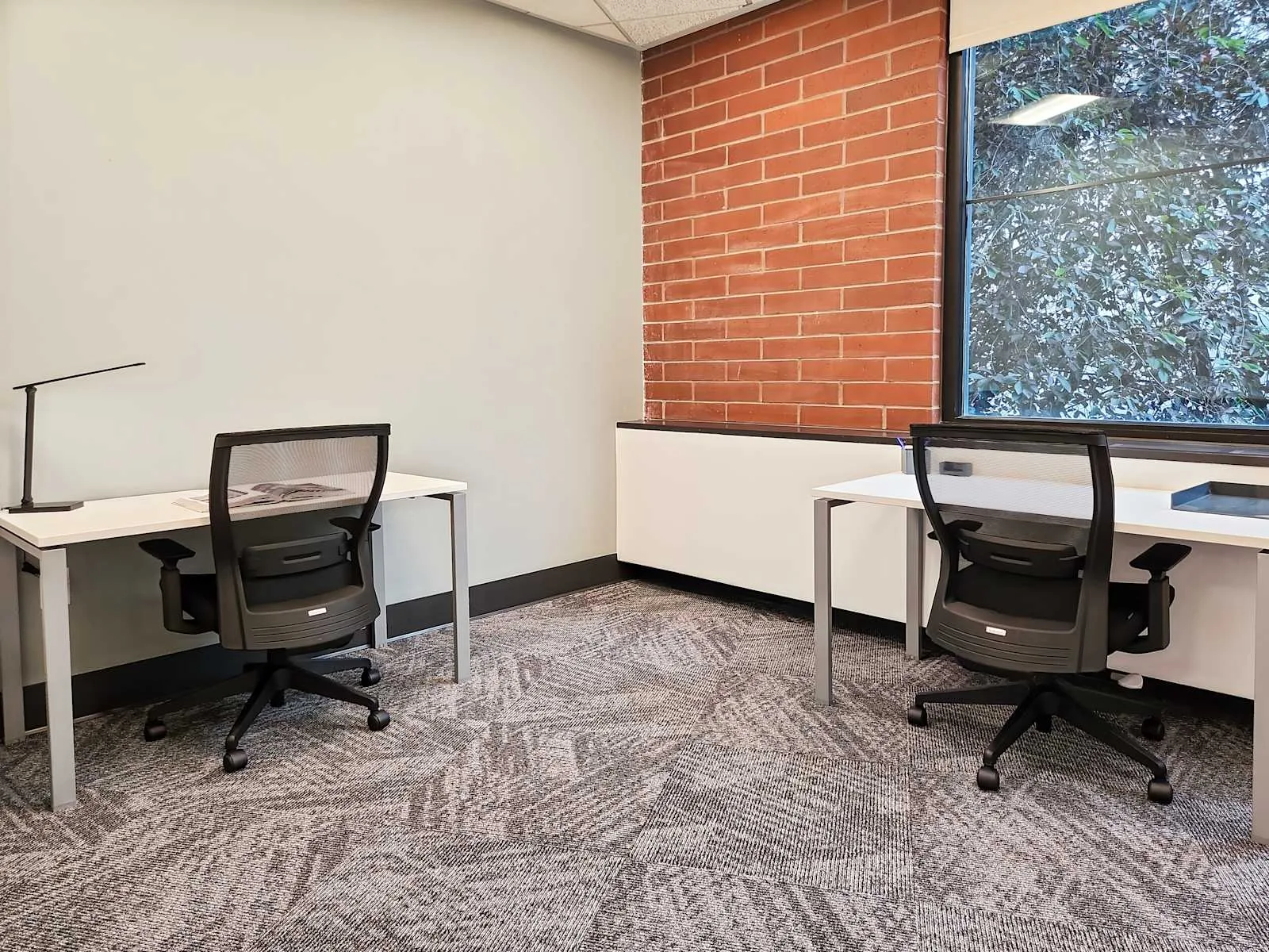 Regus UT, North Salt Lake - N 500, Private office, 2 desks, North Salt Lake, UT