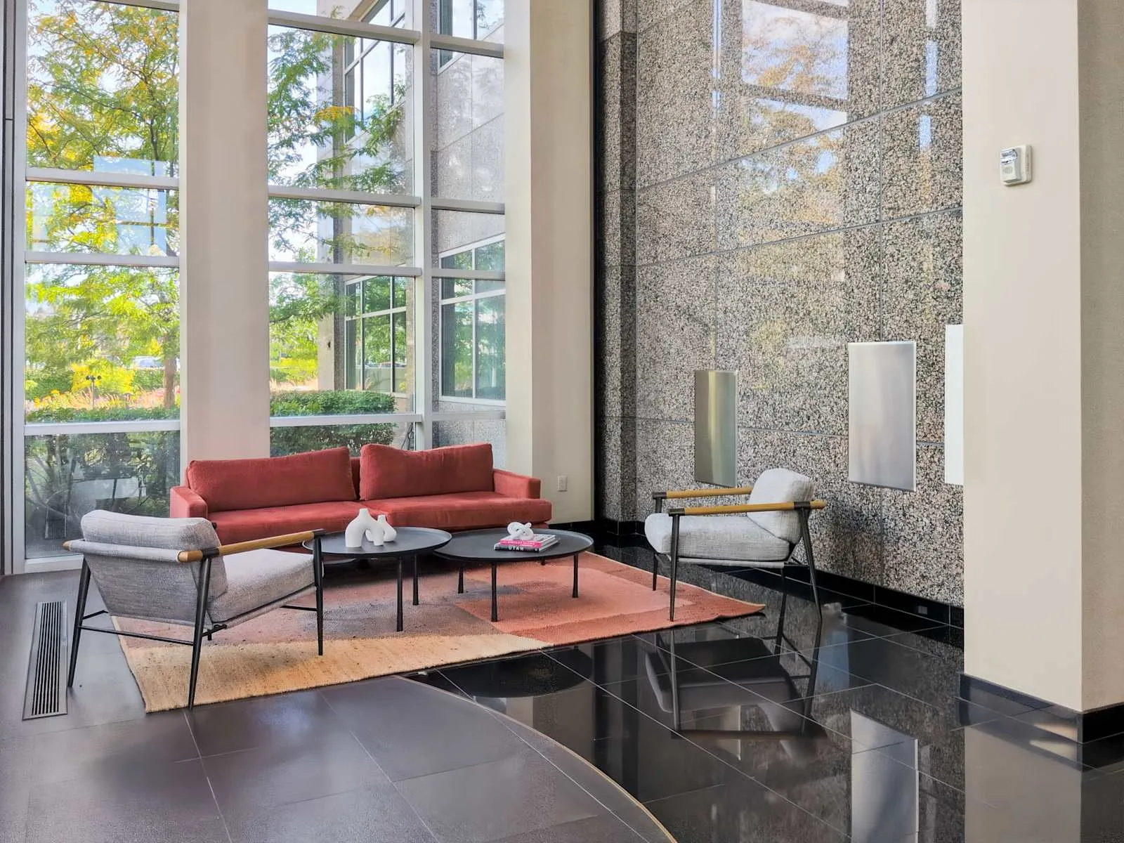 Regus UT, Salt Lake City - Cottonwood Center, Lounge, Cottonwood Heights, UT
