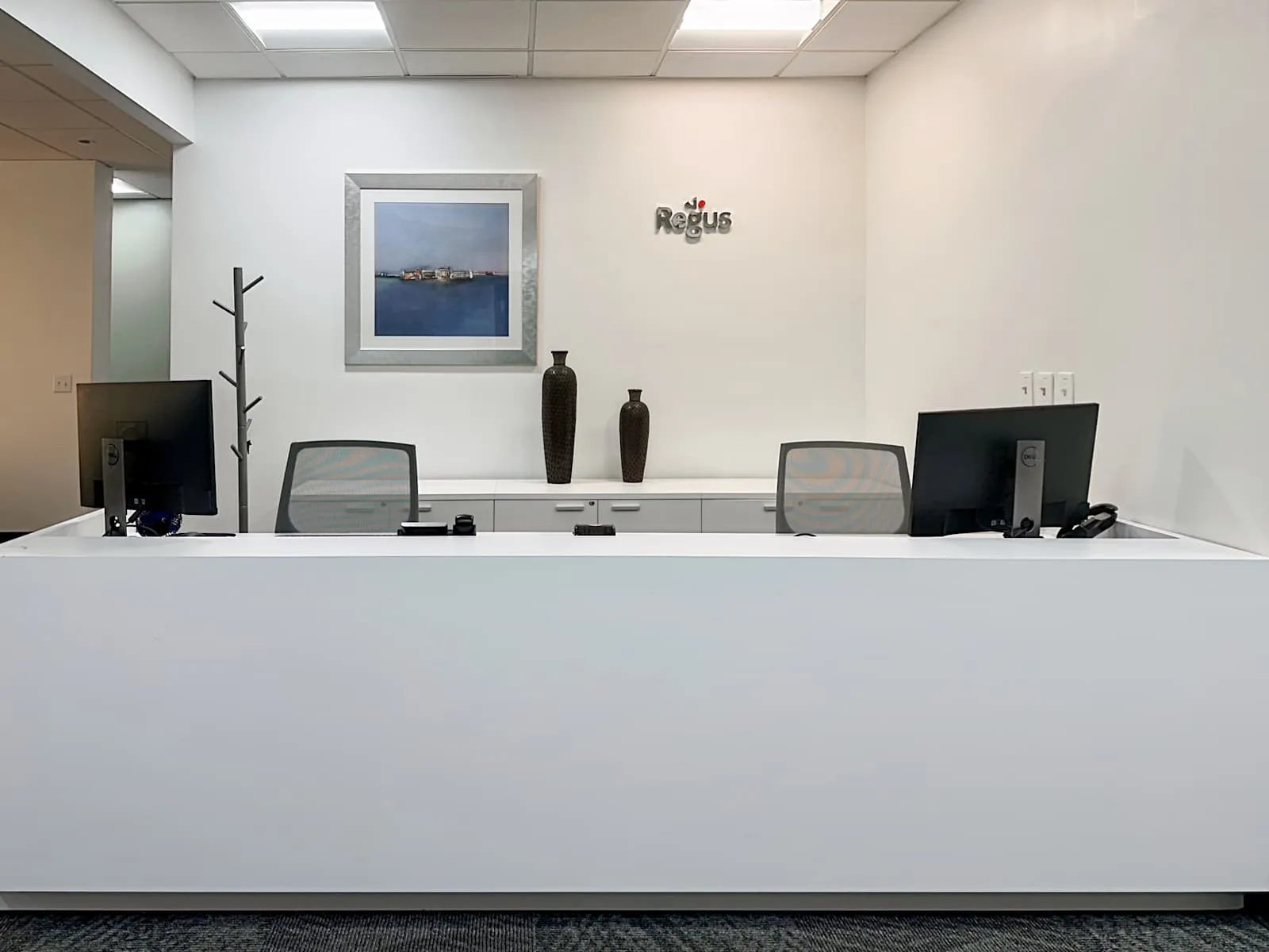 Regus VA, Alexandria - 211 N Union, Reception, Alexandria, VA