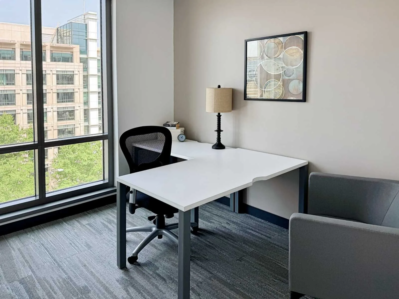 Regus VA, Arlington - Ballston, Private office, 1 desk, Arlington, VA