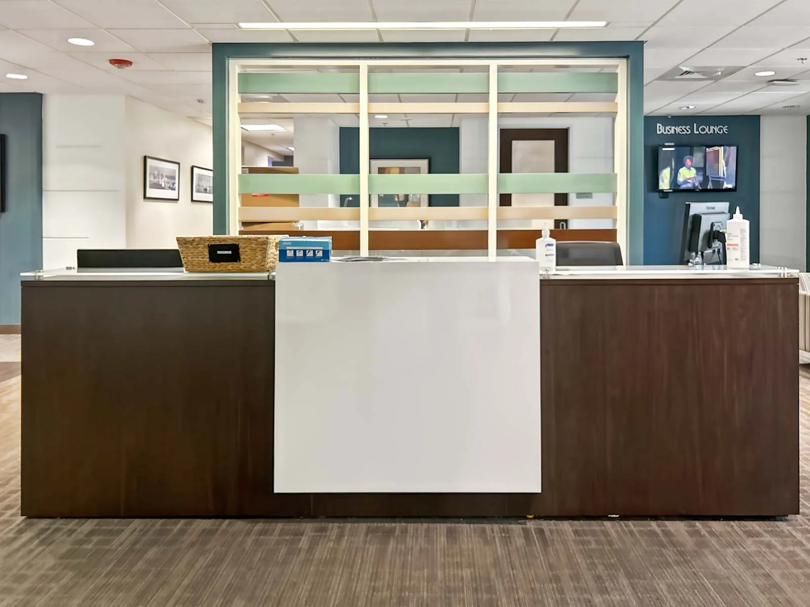 Regus VA, Chesapeake - Crossways Blvd, Reception, Chesapeake, VA