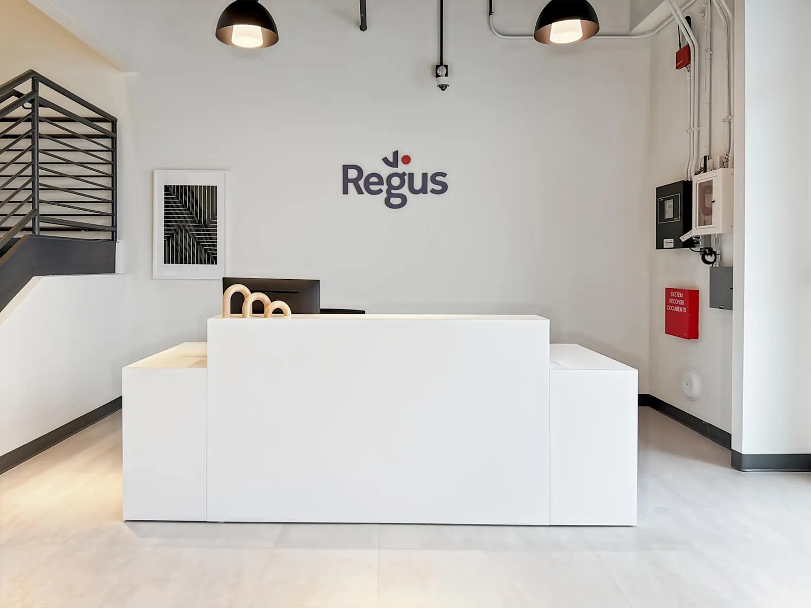 Regus VA, Norfolk - 25th St., Reception, Norfolk, VA