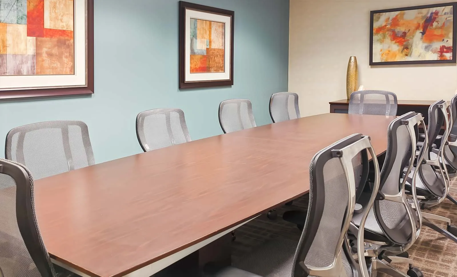 Regus VA, Richmond - Truist Place Downtown, Meeting room for 10 people, Richmond, VA