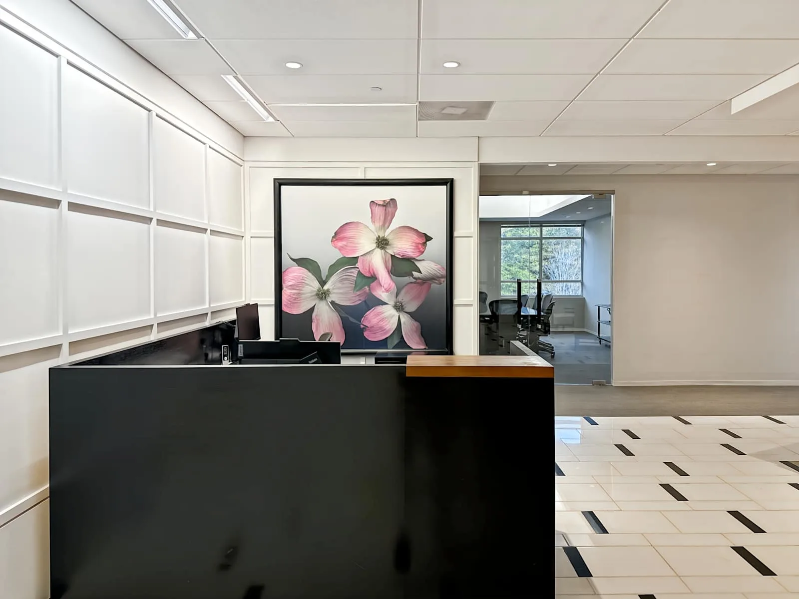 Regus VA, Richmond - Westerre Parkway, Reception, Glen Allen, VA