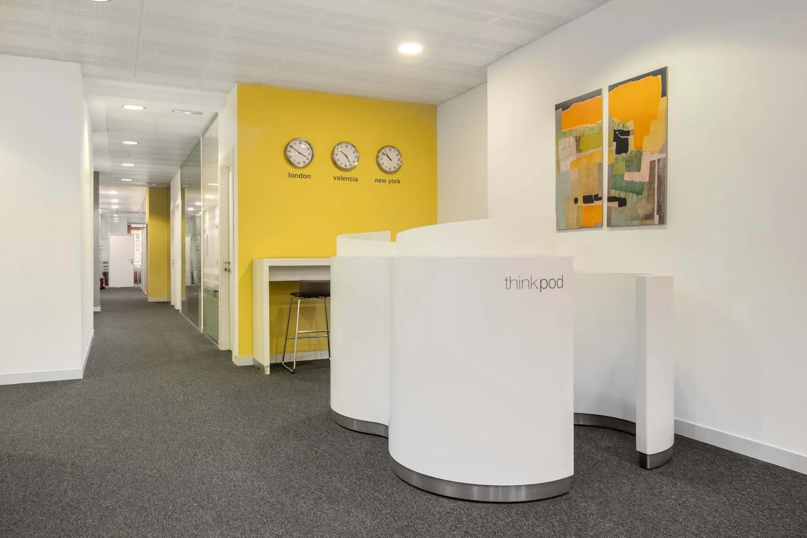 Regus VALENCIA, Plaza del Ayuntamiento, Phone booth, Valencia