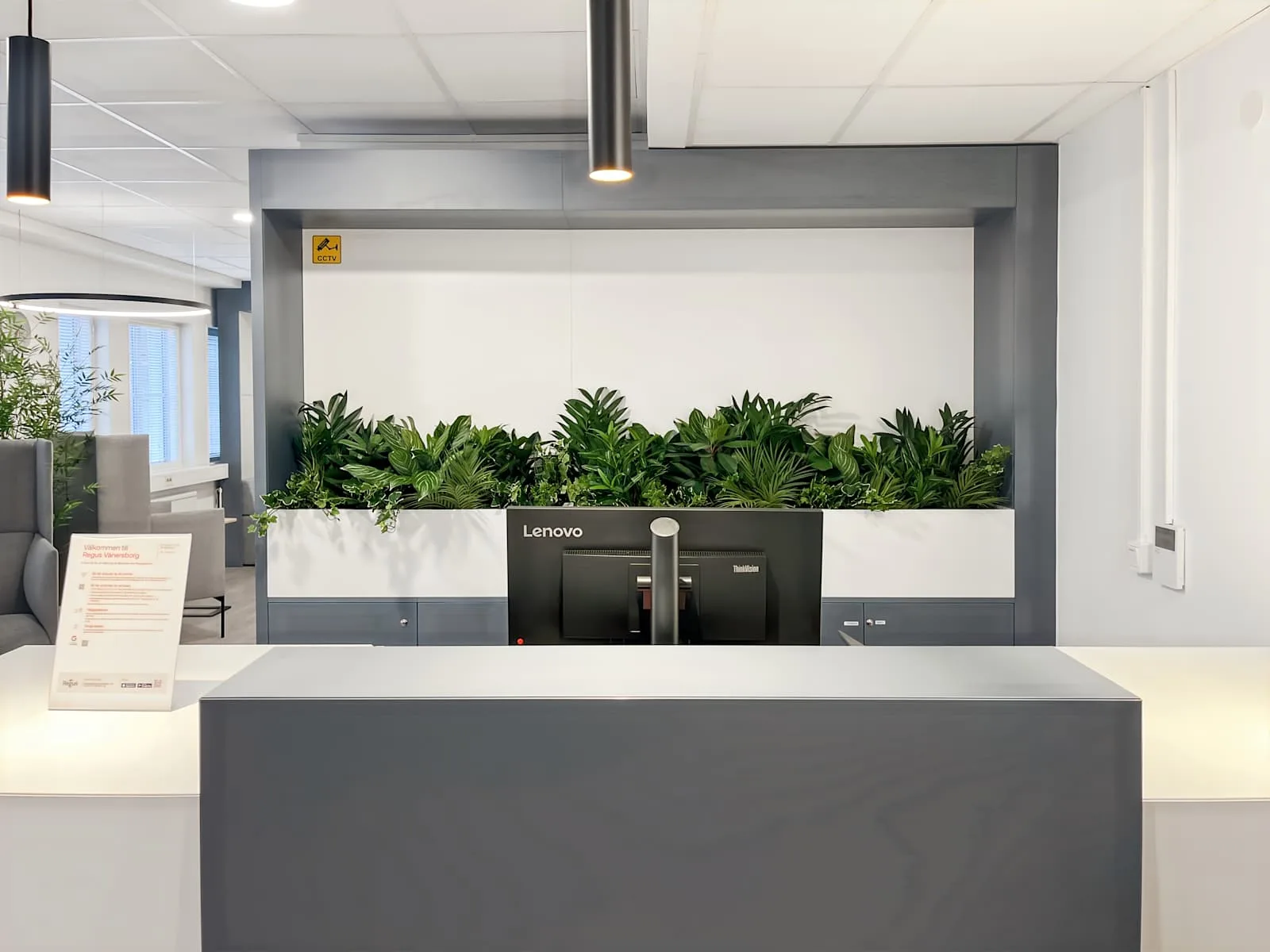 Regus Vänersborg, Sundsgatan, Reception, Vänersborg