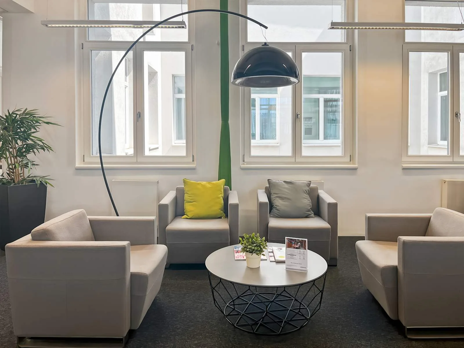 Regus VIENNA, Fleischmarkt, Lounge, Wien
