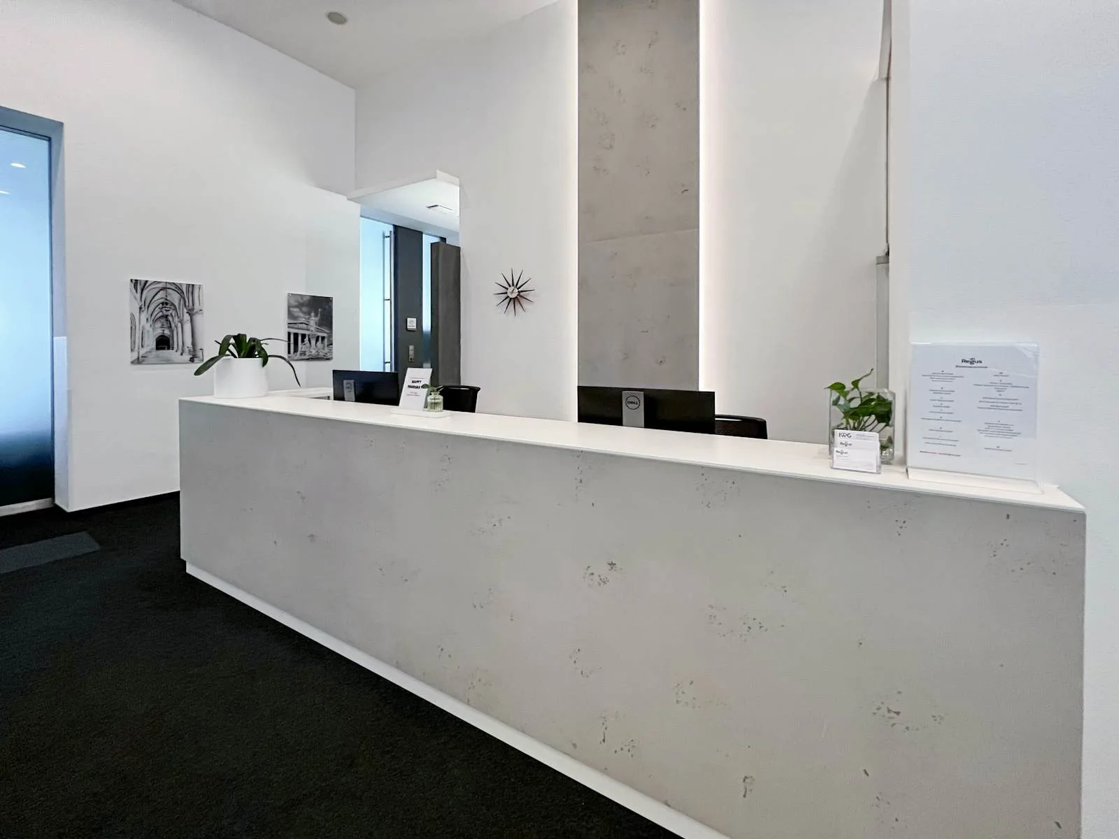 Regus VIENNA, Le Palais, Reception, Vienna