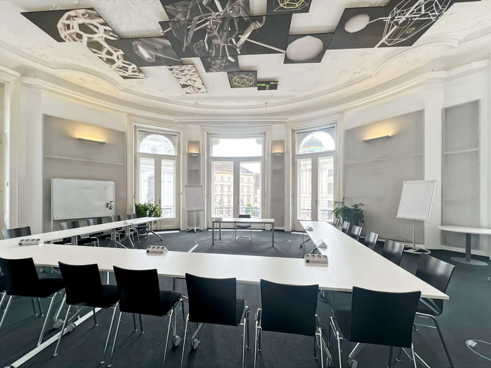 Regus VIENNA, Le Palais, Training room for 22 people, Vienna
