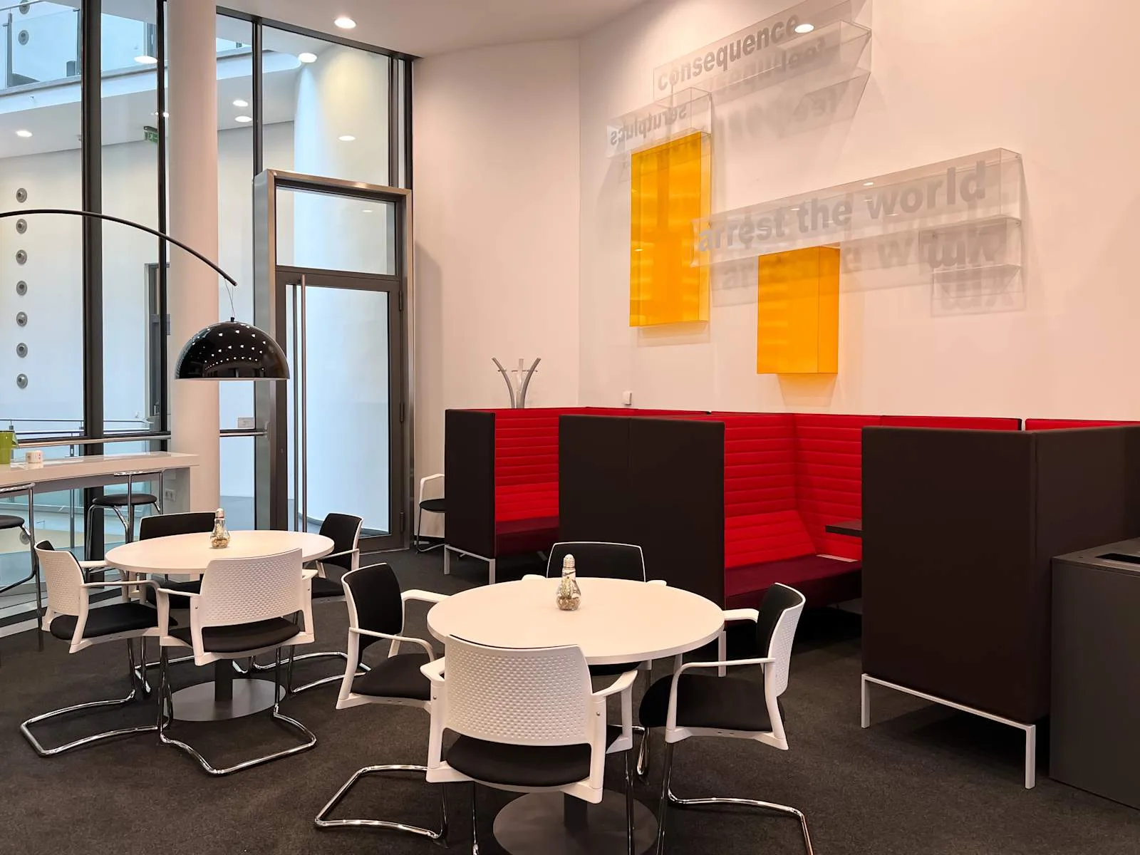 Regus VIENNA, Le Palais, Coworking space, Vienna
