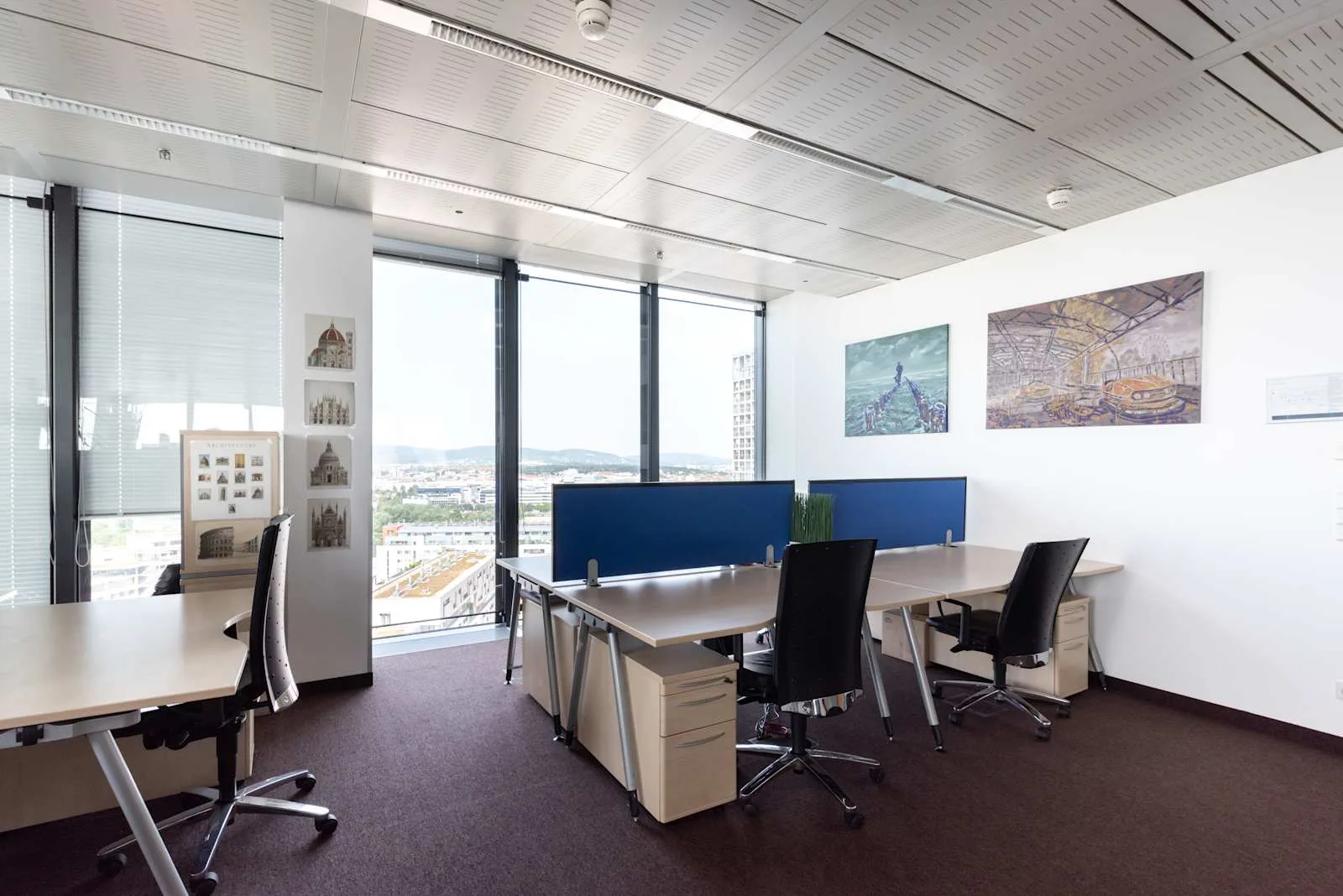 Regus VIENNA, Twin Towers, Private office, 3 desks, Vienna