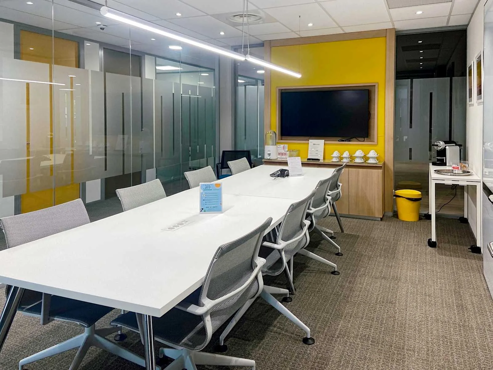 Regus VILLENEUVE D’ASCQ, Neo Business Pôle, Salle de réunion 10 personnes, Villeneuve-d'Ascq