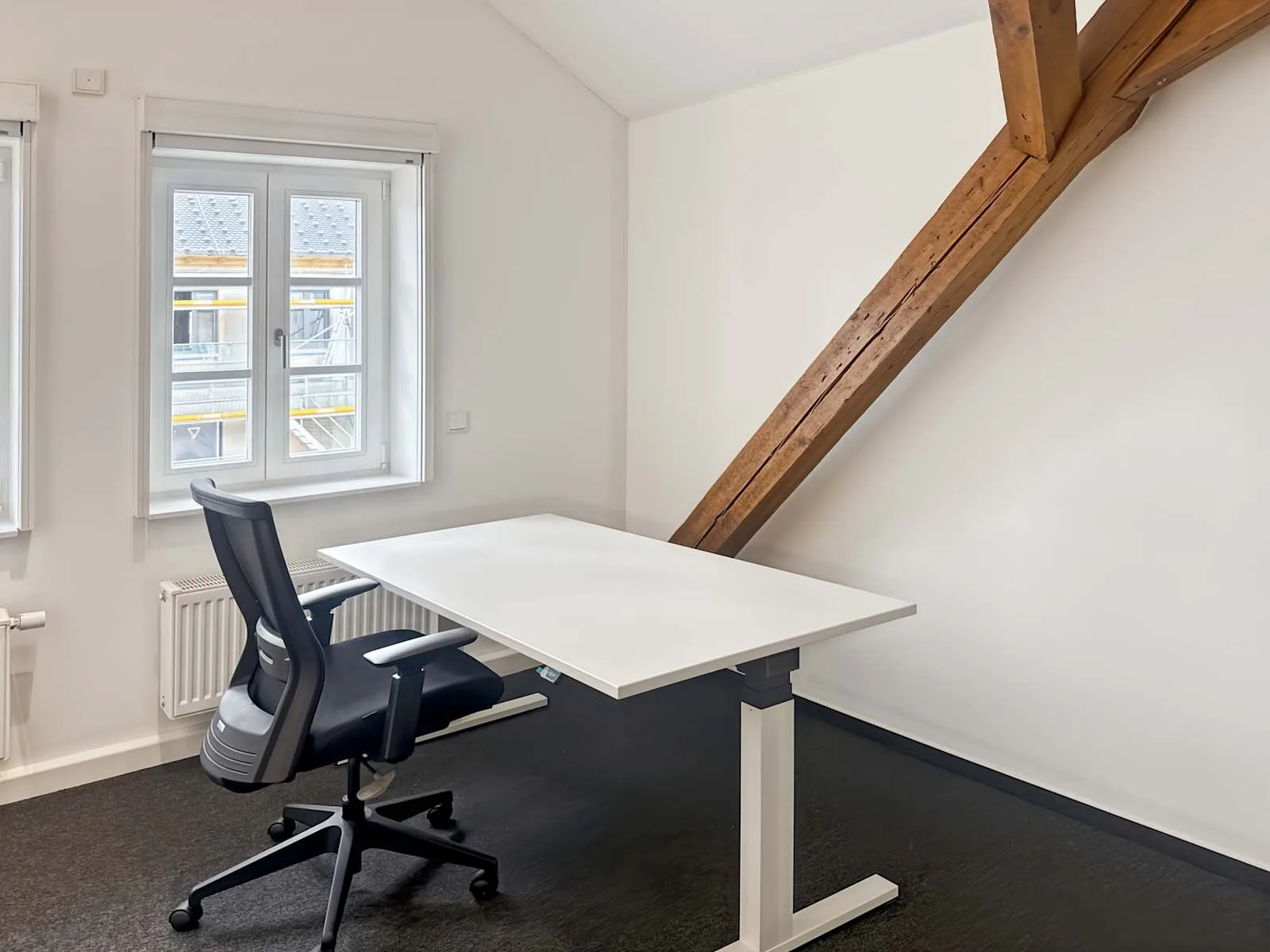 Regus VILLINGEN-SCHWENNINGEN, Von Richthofen Park, Private office, 1 desk, Villingen-Schwenningen