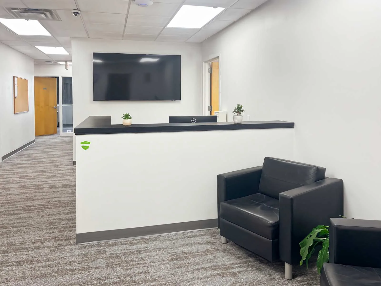 Regus VT, Williston - Interstate Corporate Ctr, Reception, Williston, VT