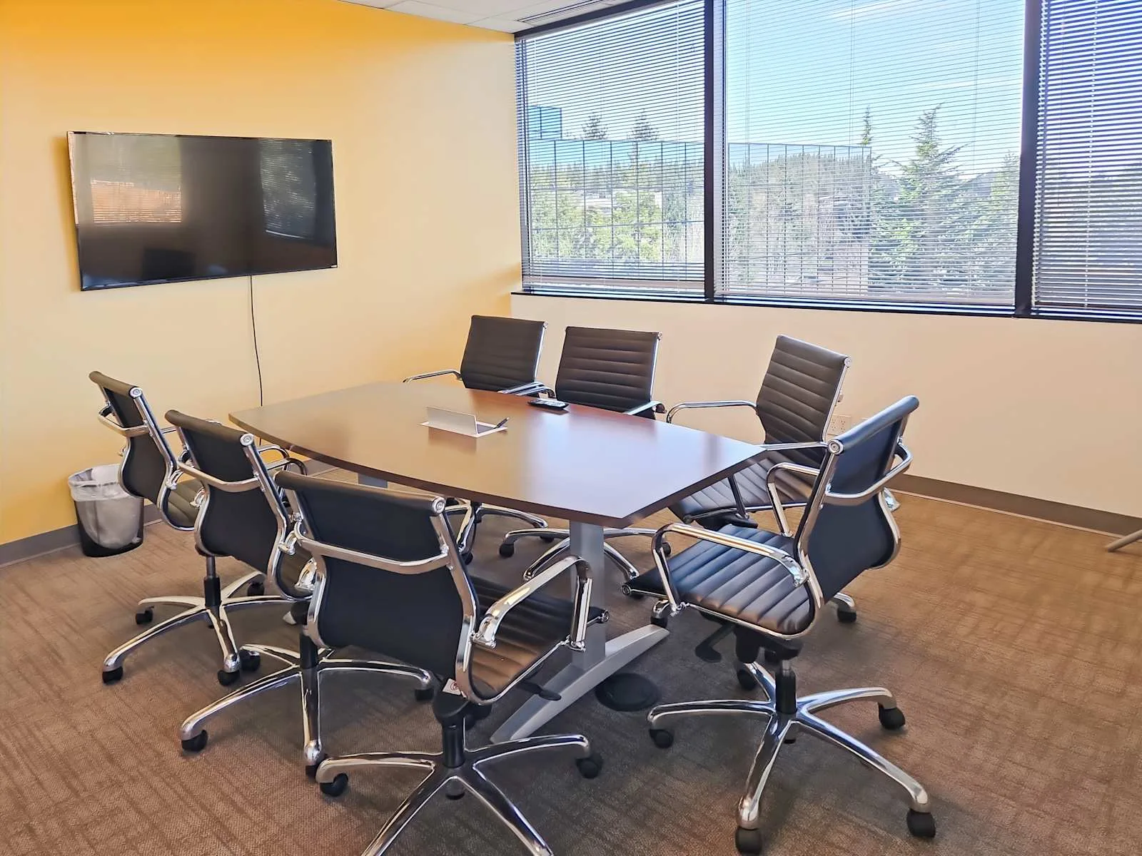 Regus WA, Bellevue - 160th Ave SE, Meeting room for 7 people, Bellevue, WA