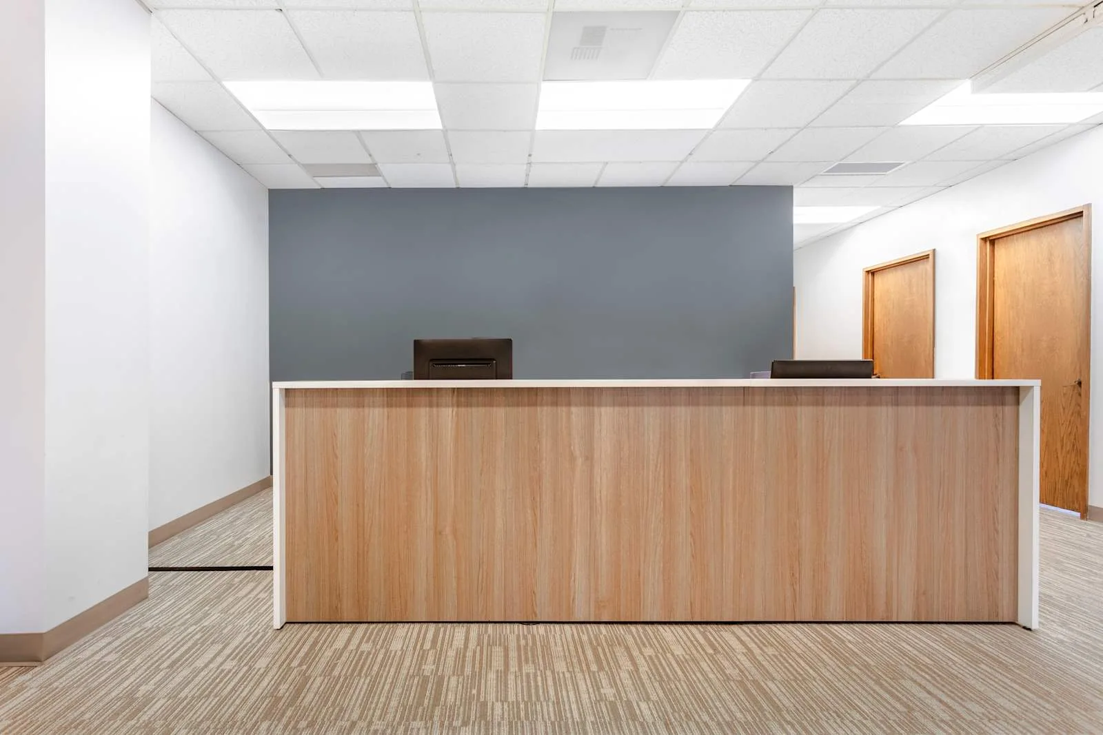 Regus WA, Bellevue - Bellefield Office Park, Reception, Bellevue, WA