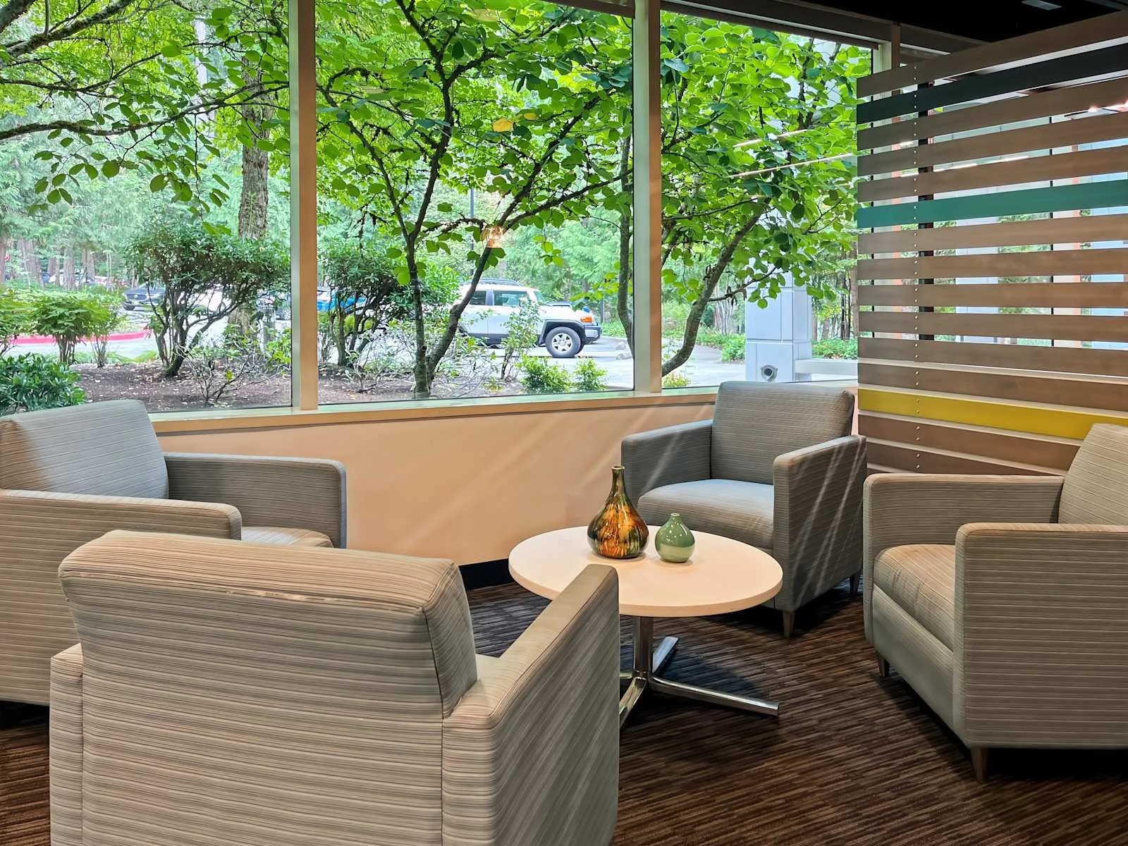 Regus WA, Bellevue - Redmond Center, Lounge, Bellevue, WA