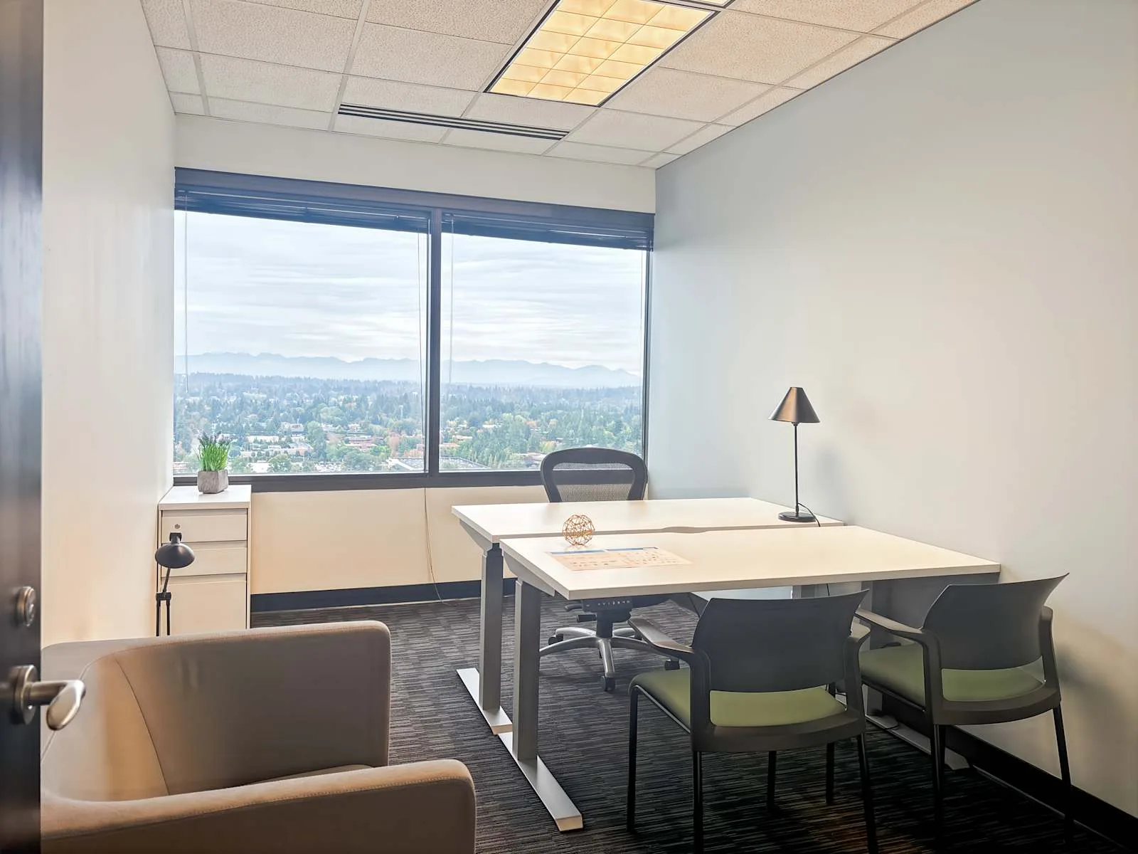 Regus WA, Bellevue - Bellevue Skyline Tower, Private office, 1 desk, Bellevue, WA