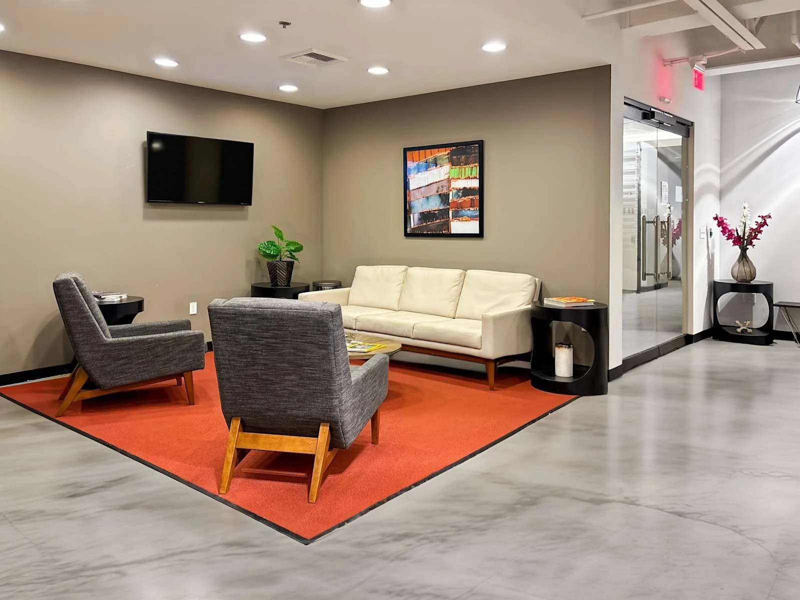 Regus WA, Bellingham - Barkley Village, Lounge, Bellingham, WA
