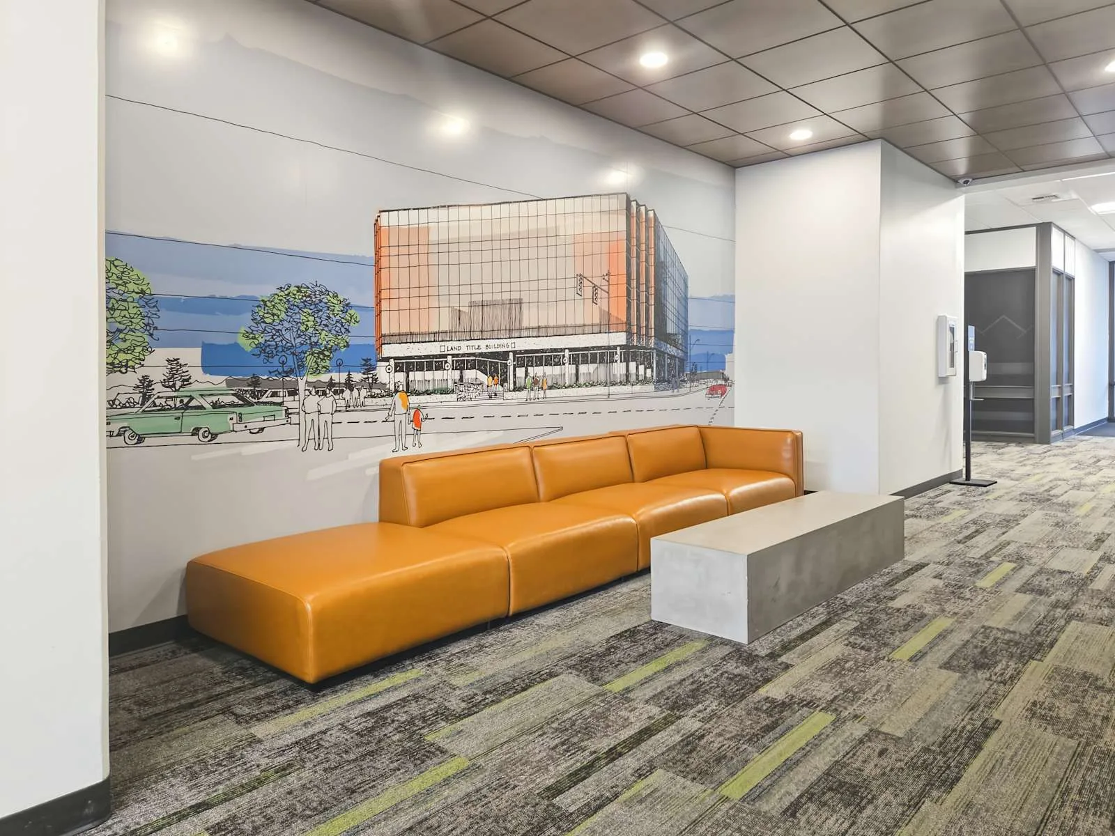 Regus WA, Bremerton - Warren Ave, Lounge, Bremerton, WA