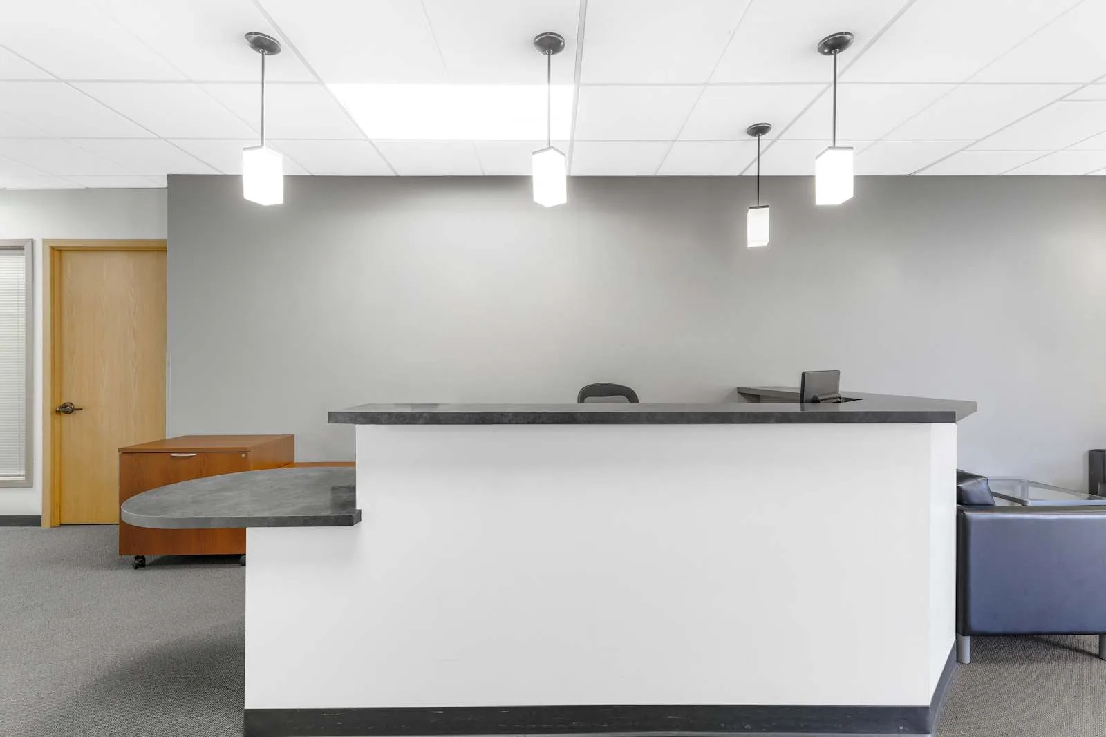Regus WA, Kirkland - Corporate Center, Reception, Kirkland, WA