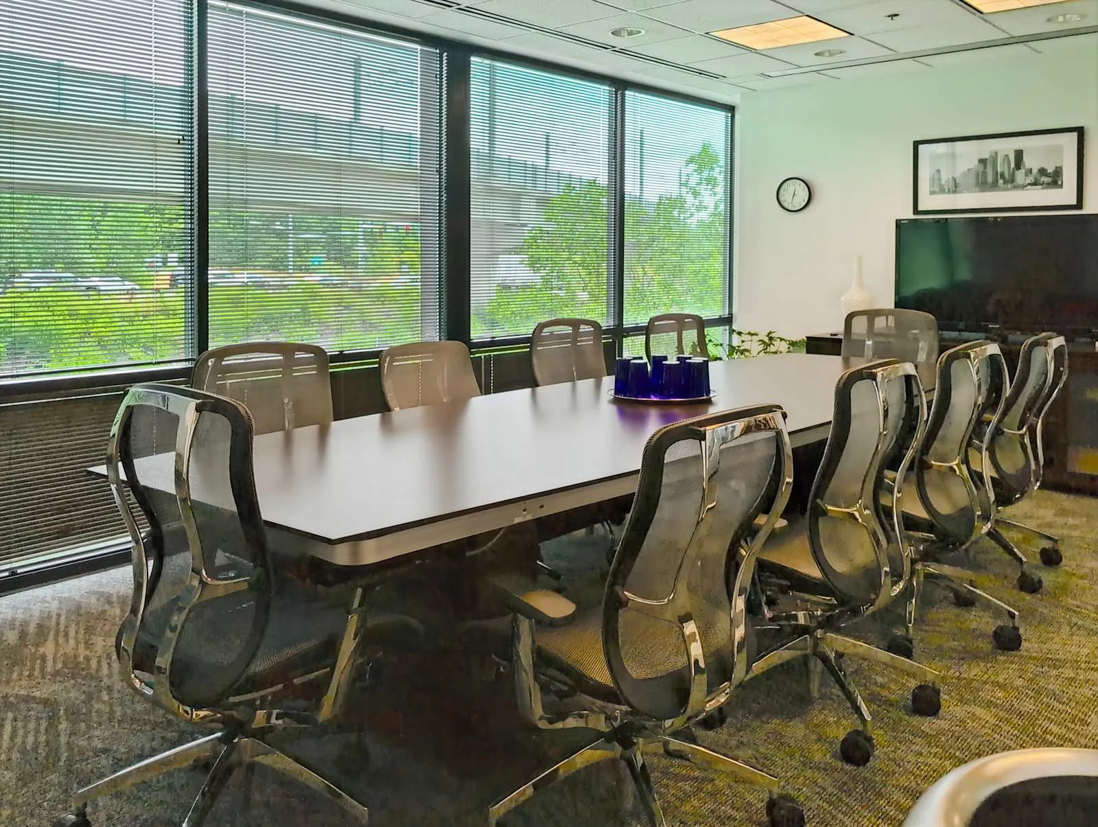 Regus WA, Mountlake Terrace - Redstone Corporate Center, Meeting room for 10 people, Mountlake Terrace, WA