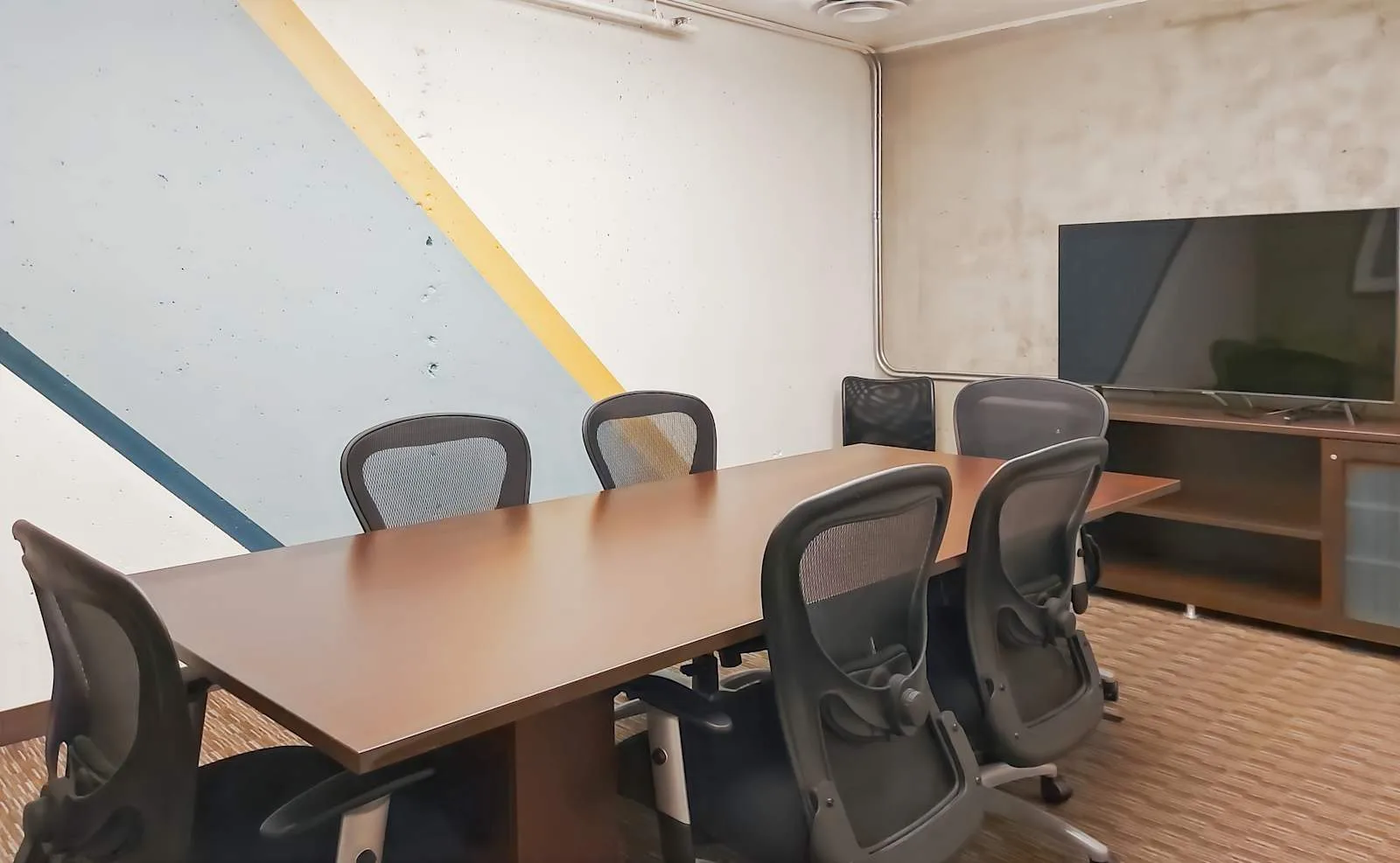 Regus WA, Olympia - Union 400, Meeting room for 6 people, Olympia, WA
