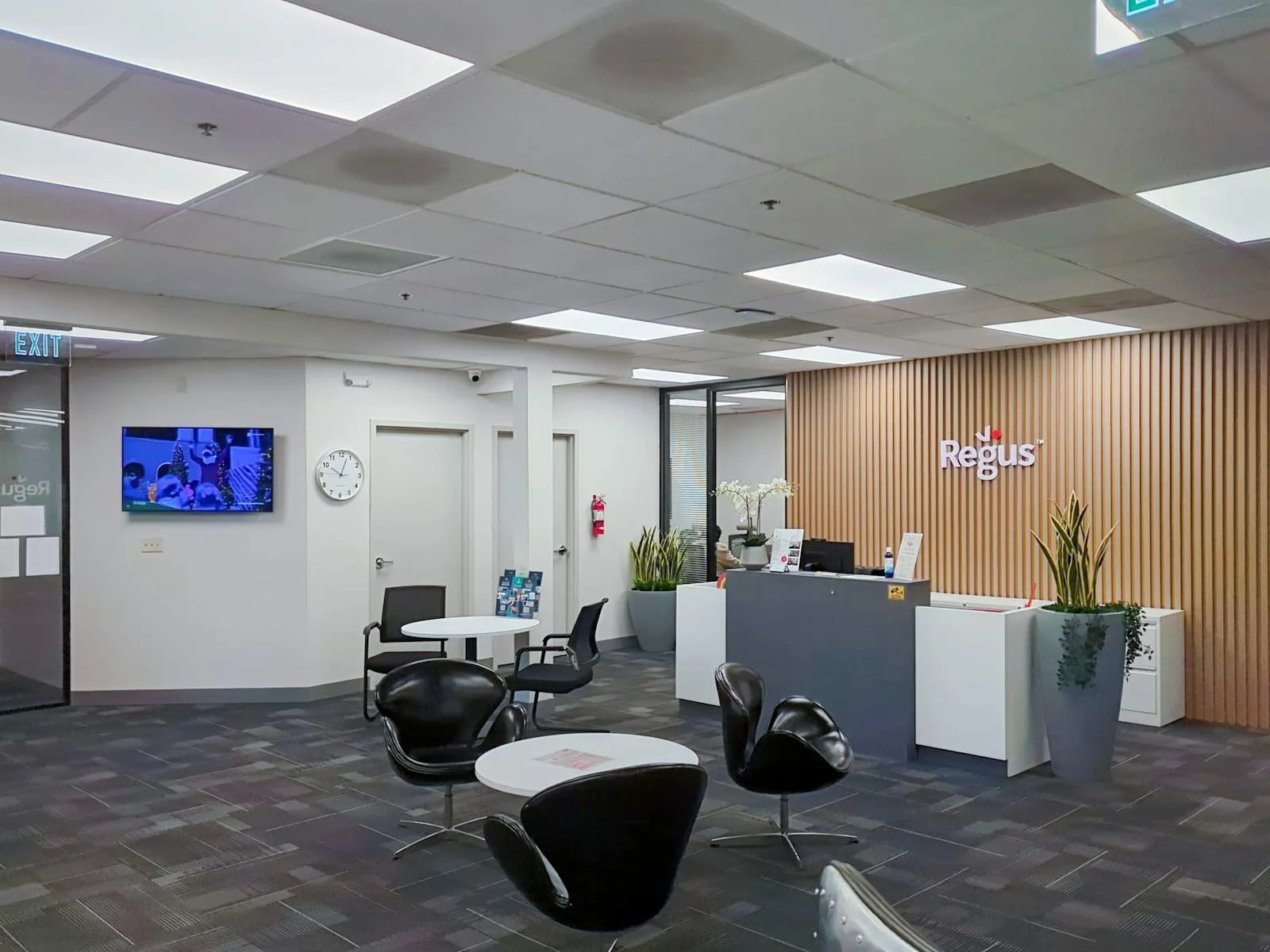 Regus WA, Seattle - Andover Park W, Reception, Tukwila, WA