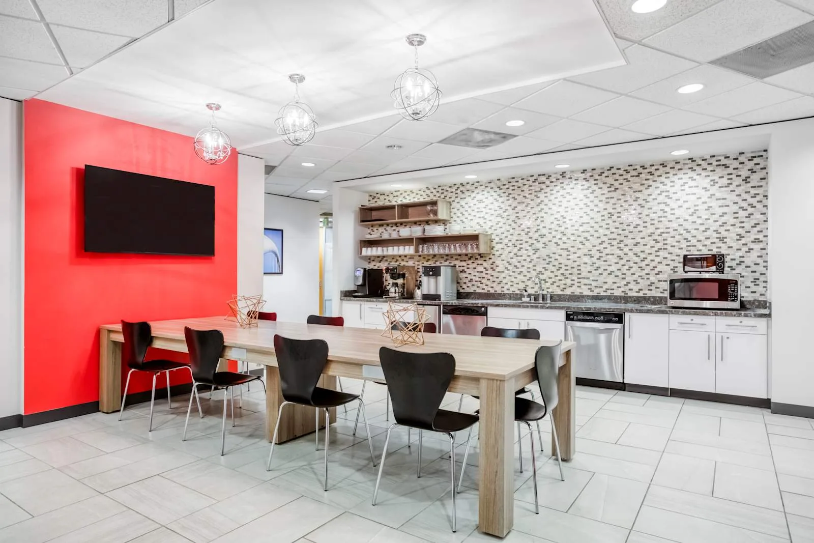 Regus WA, Seattle - Columbia Center, Cafeteria, Seattle, WA