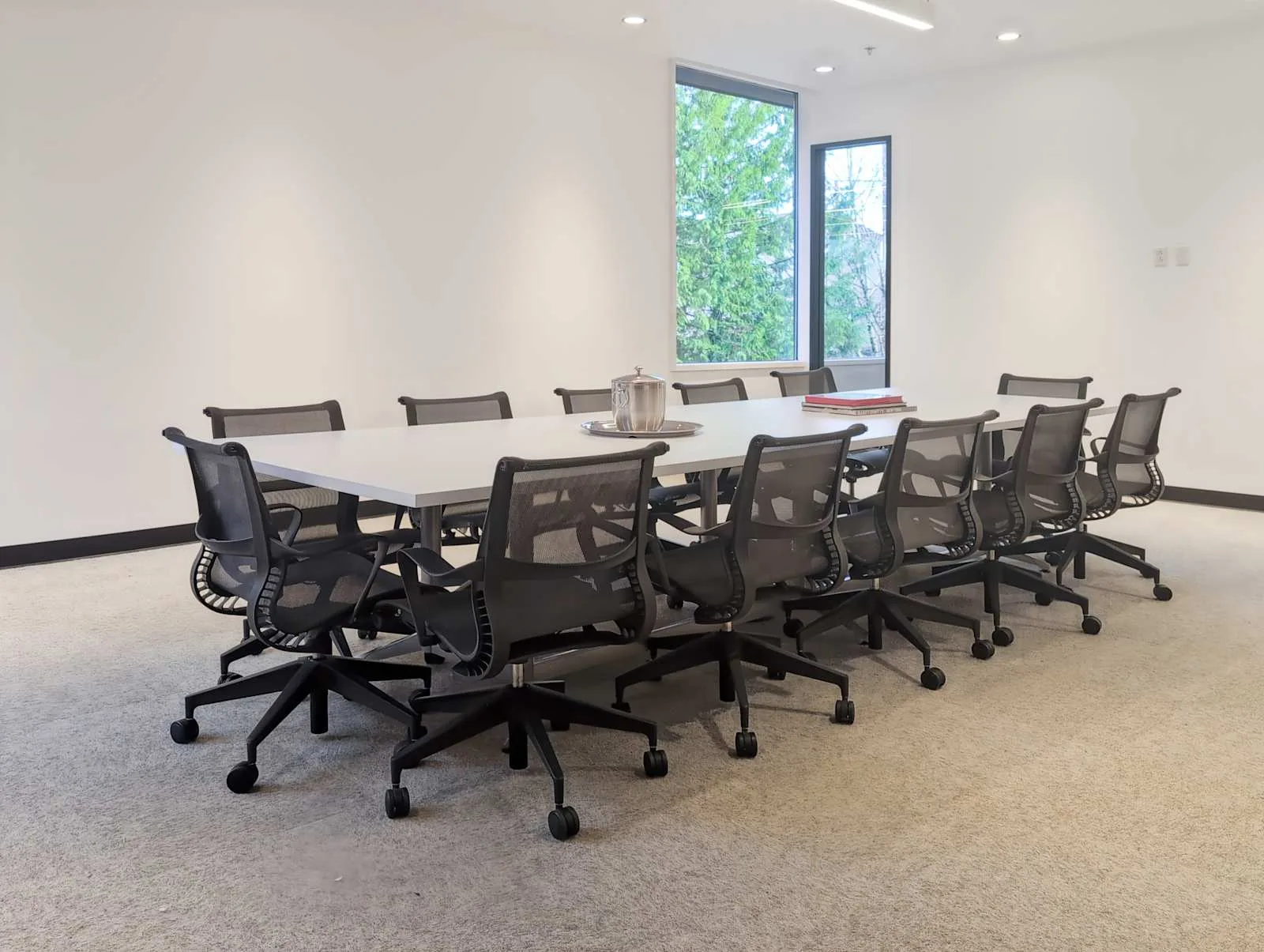 Regus WA, Seattle - Dexter Ave, Meeting room for 12 people, Seattle, WA