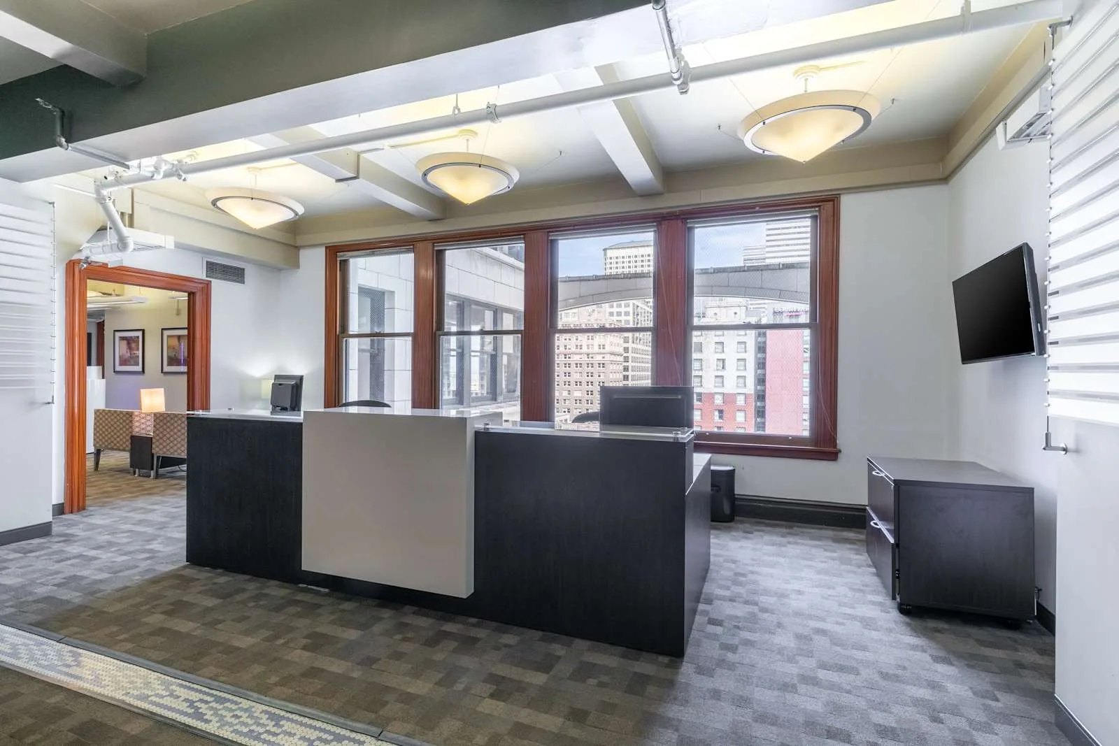 Regus WA, Seattle - Smith Tower, Reception, Seattle, WA