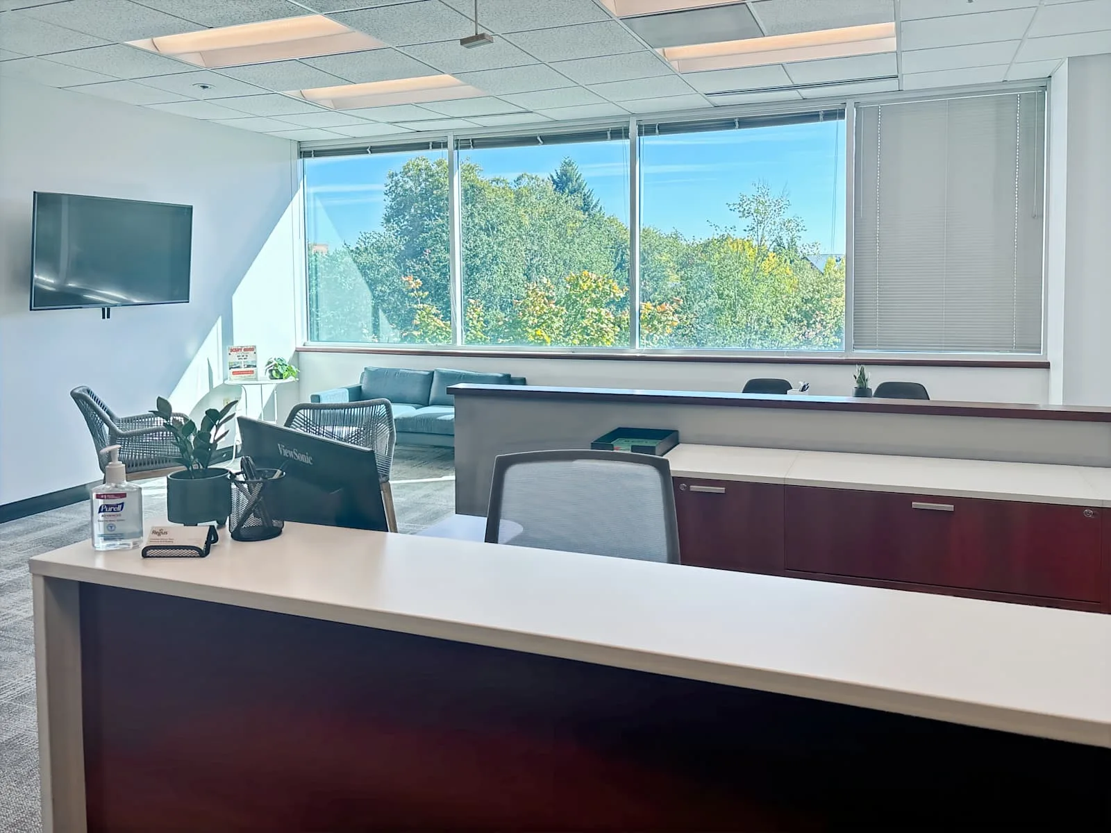 Regus WA, Vancouver - ELW Building, Reception, Vancouver, WA