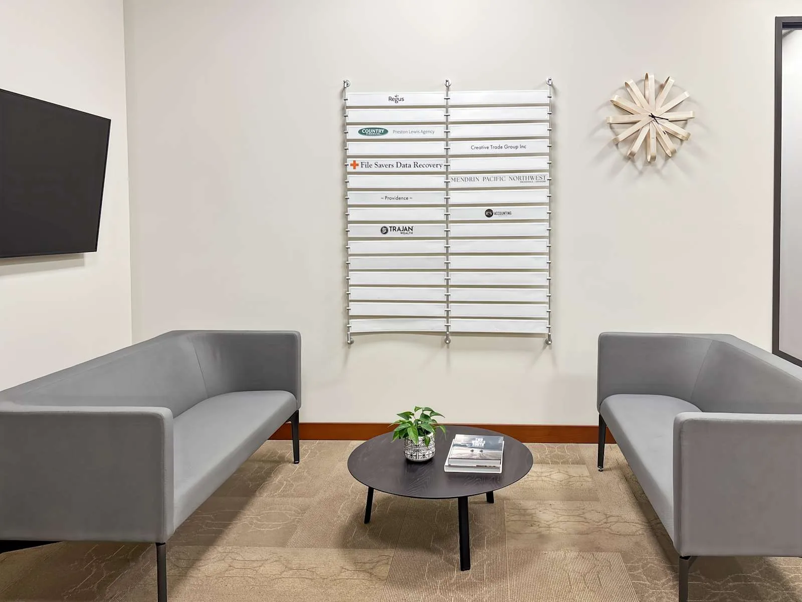 Regus WA, Vancouver - NE 136th Ave, Reception, Vancouver, WA