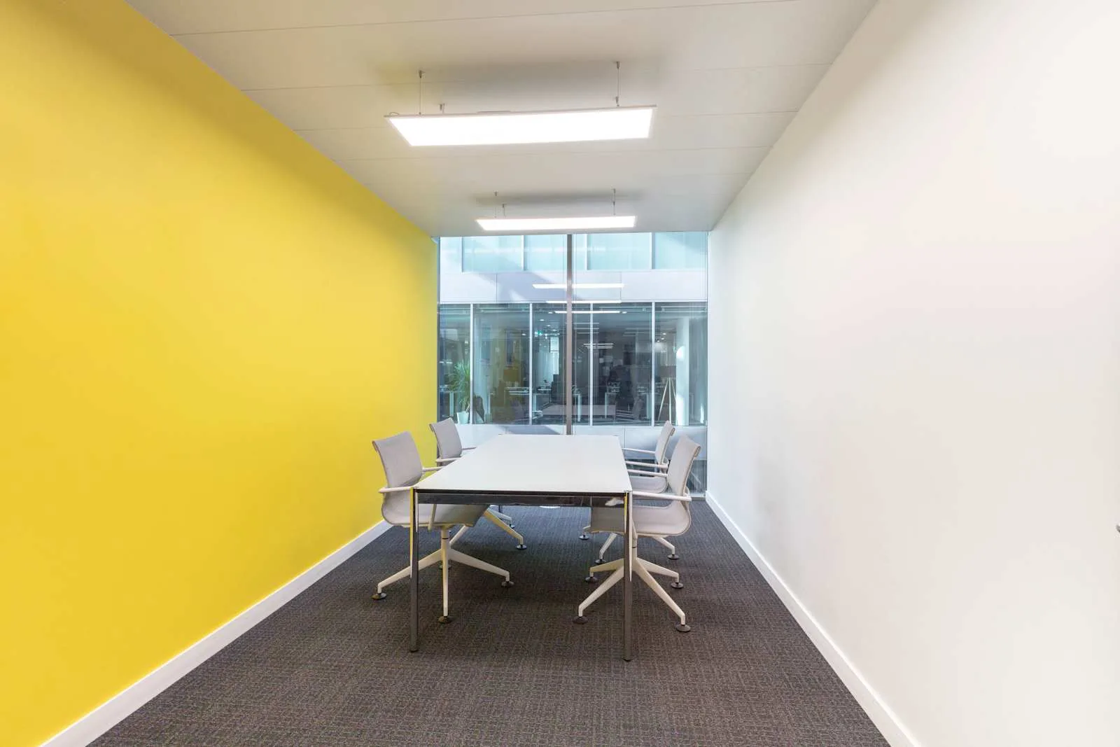 Regus WALLISELLEN, Business Park, Sala riunioni da 4 persone, Wallisellen