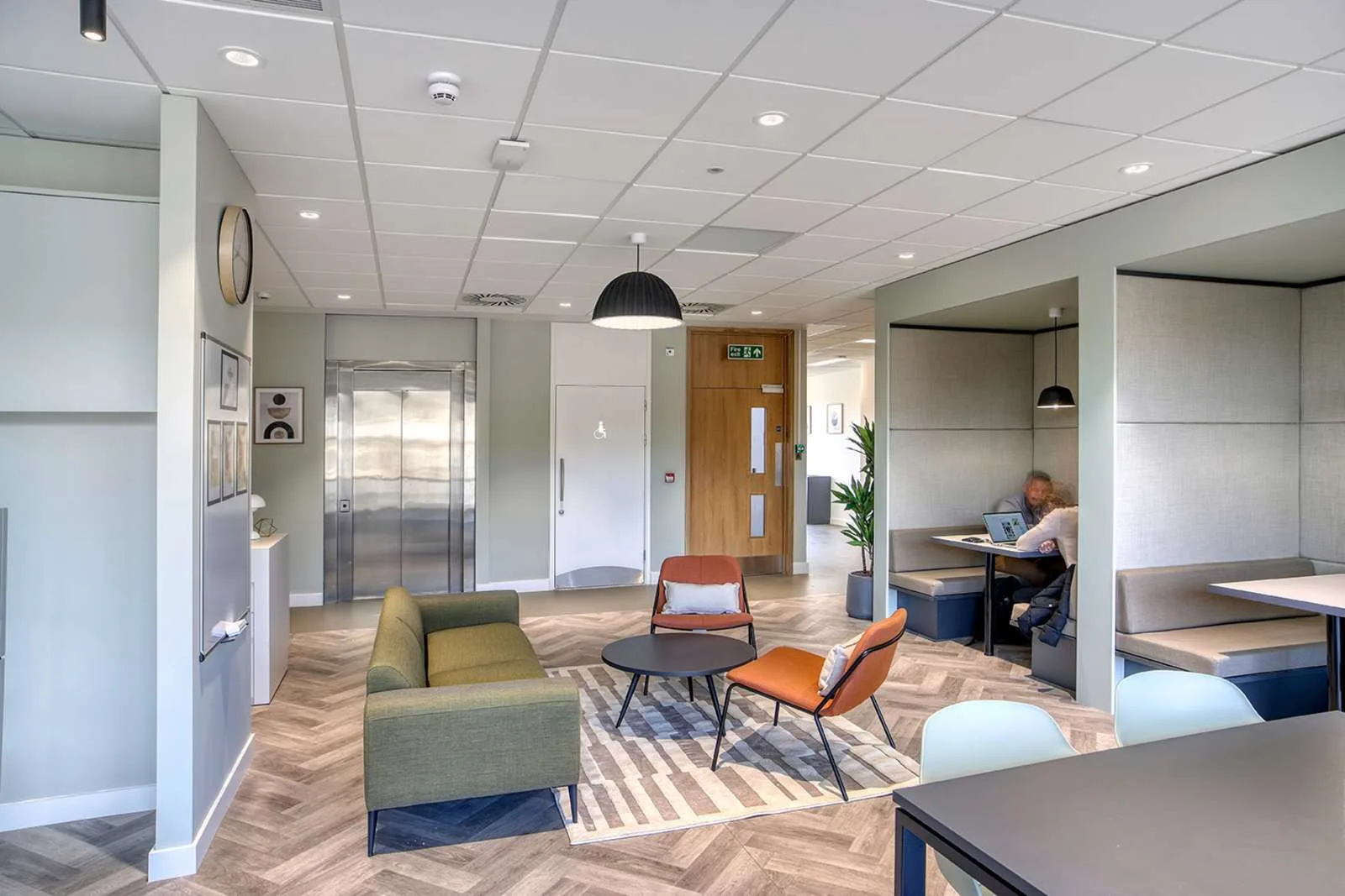 Regus Walton-On-Thames, Ashley Park House, Lounge, Walton-on-Thames