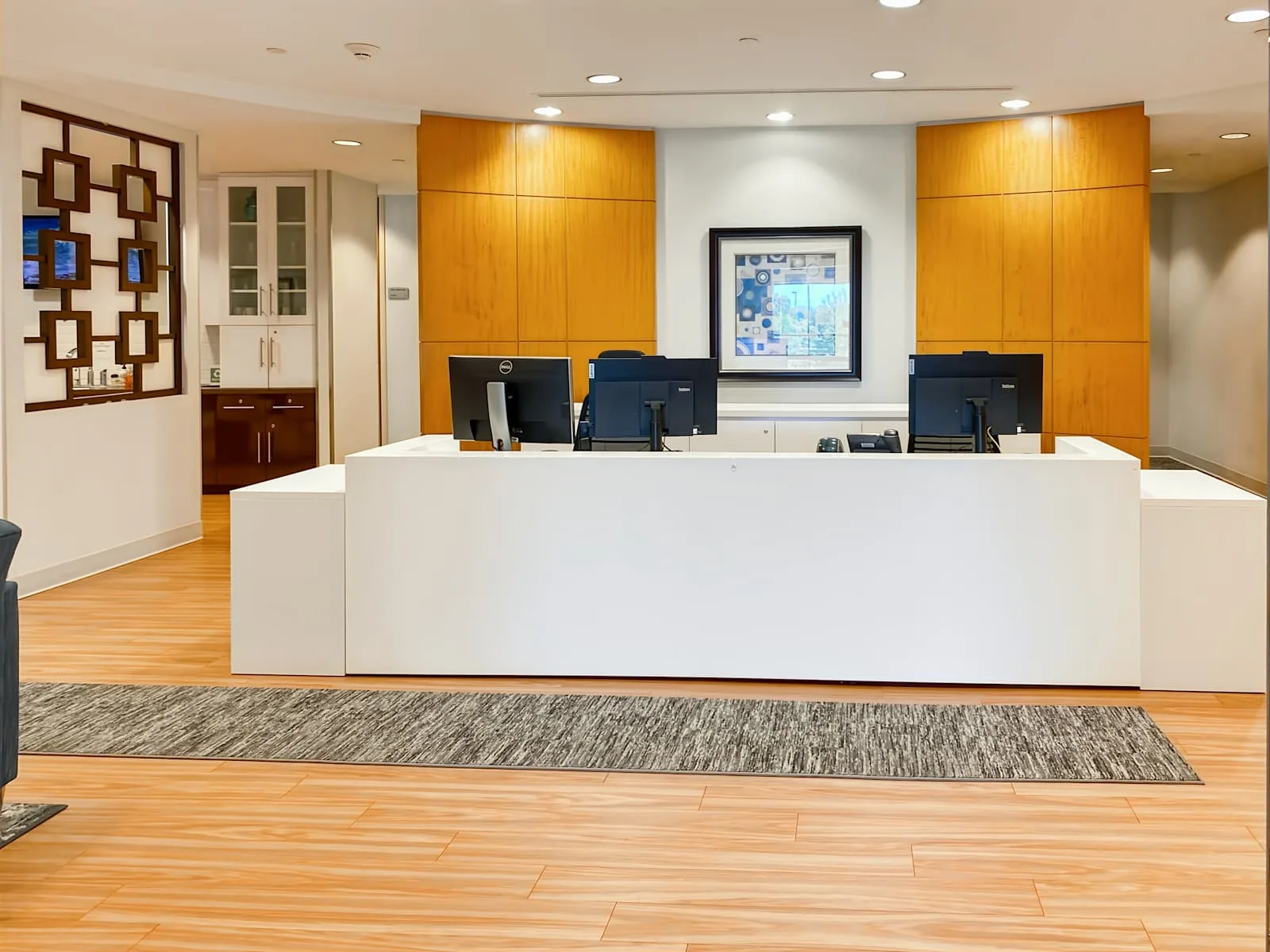 Regus IL, Warrenville - Cantera, Reception, Warrenville, IL