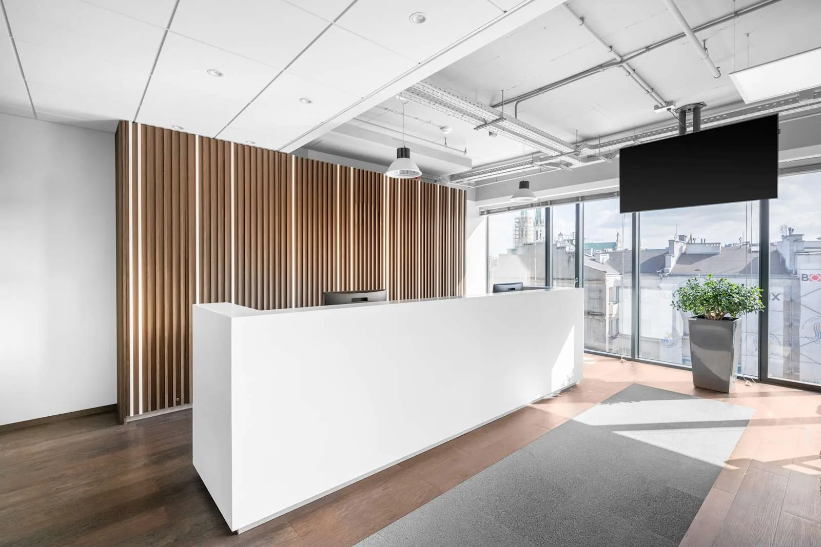 Regus WARSAW, Polna Corner, Recepcja, Warszawa