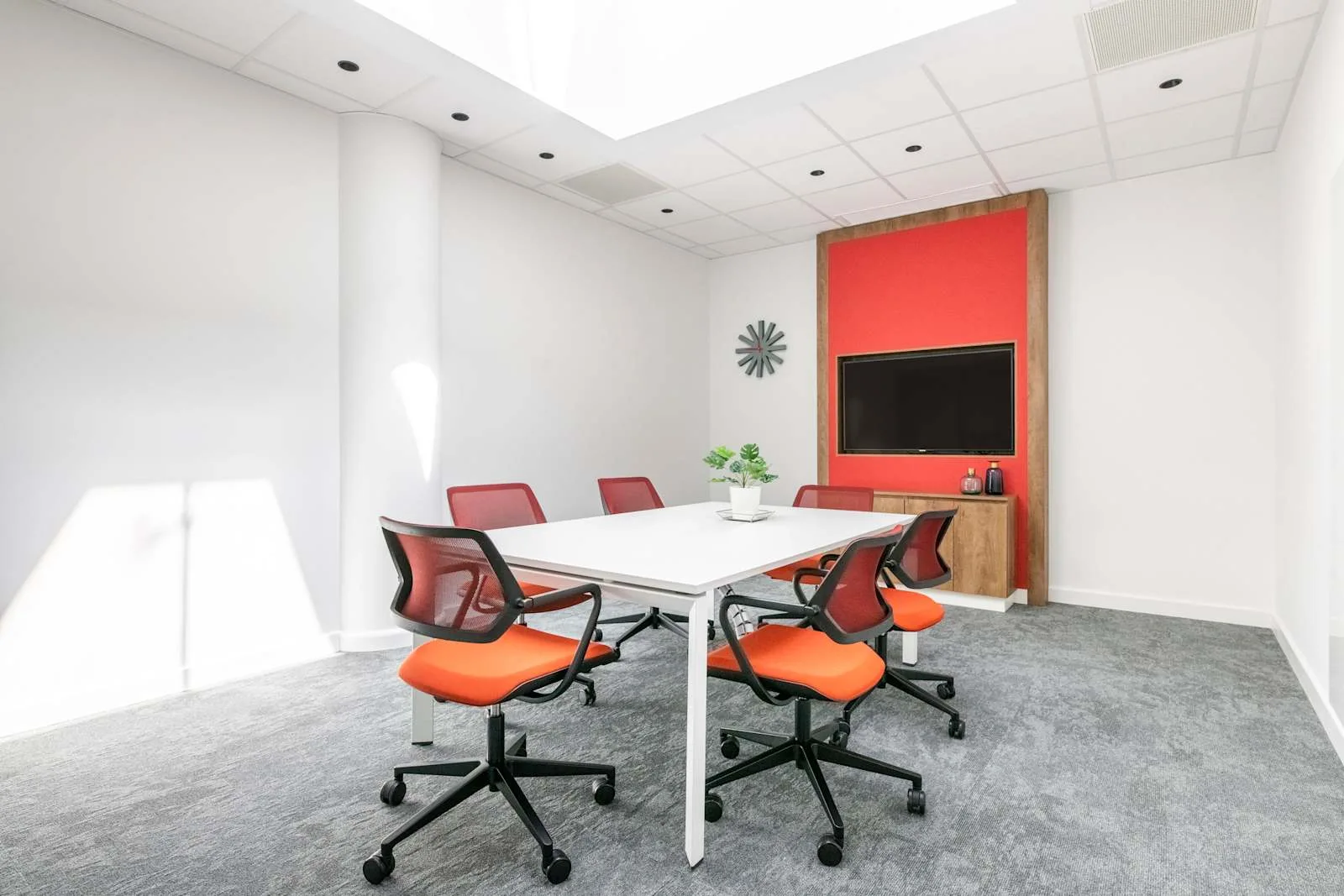 Regus WARSAW, Sheraton Plaza, Meeting room for 6 people, Warsaw