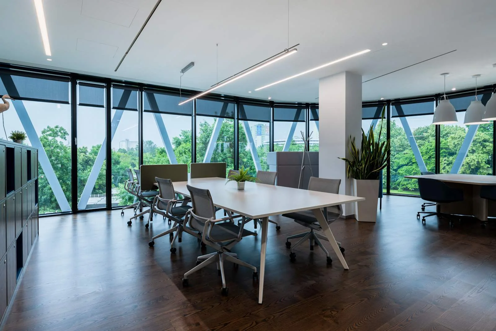 Regus WARSAW, Villa Metro Wilanowska, Meeting room for 8 people, Warsaw