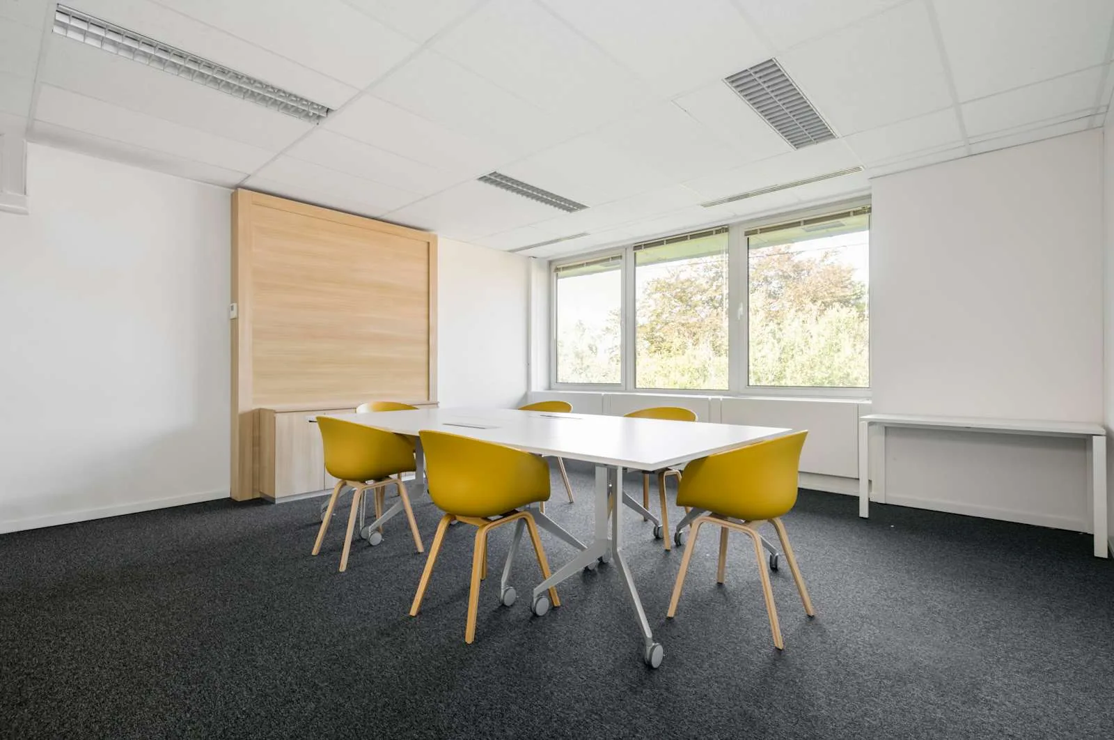 Regus WATERLOO, Office Park, Meeting room for 6 people, Waterloo
