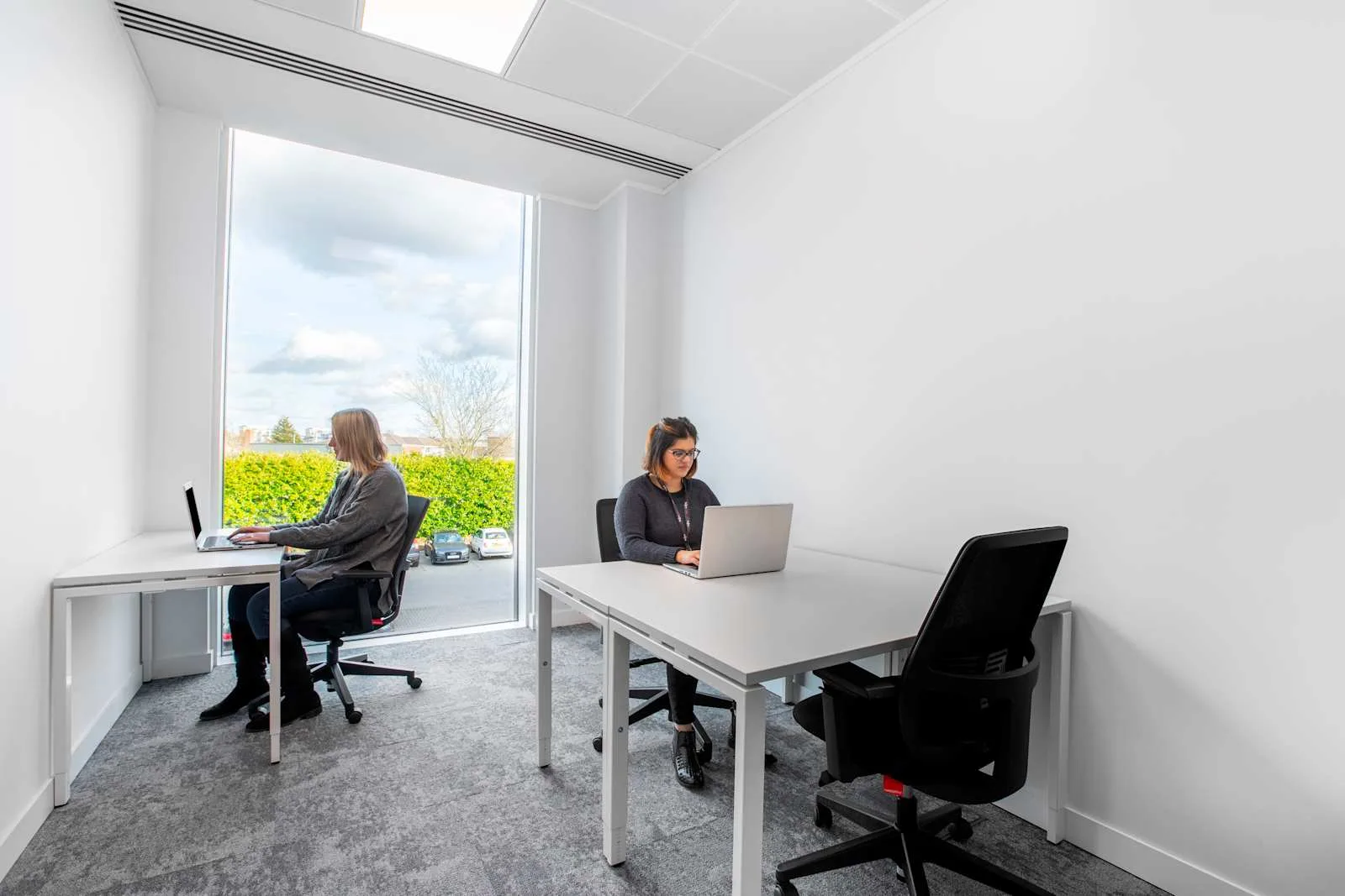 Regus WATFORD, Croxley, Private office, 4 desks, Watford