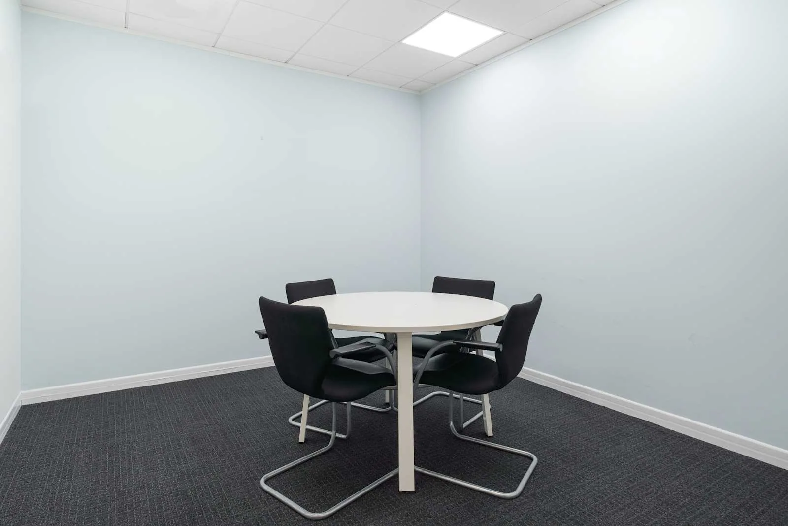 Regus WEST MALLING, Kings Hill, Meeting room for 4 people, West Malling