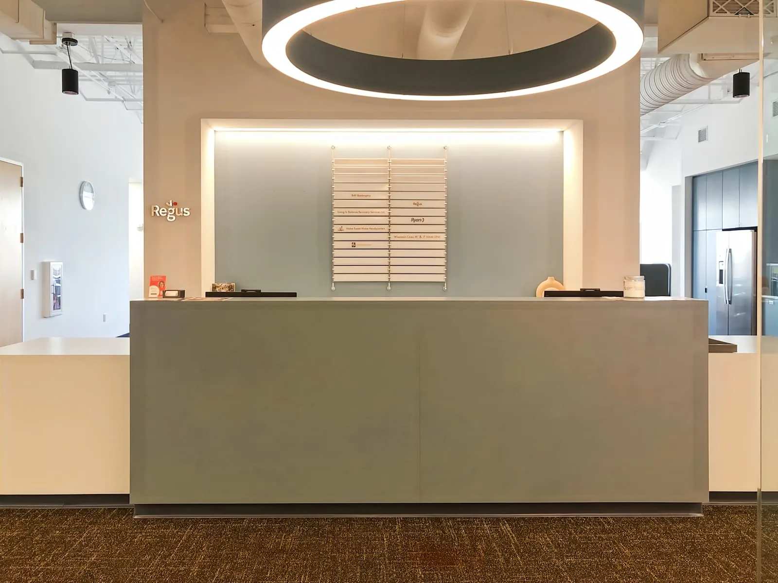 Regus WI, Glendale - Bayshore Town Center, Reception, Glendale, WI