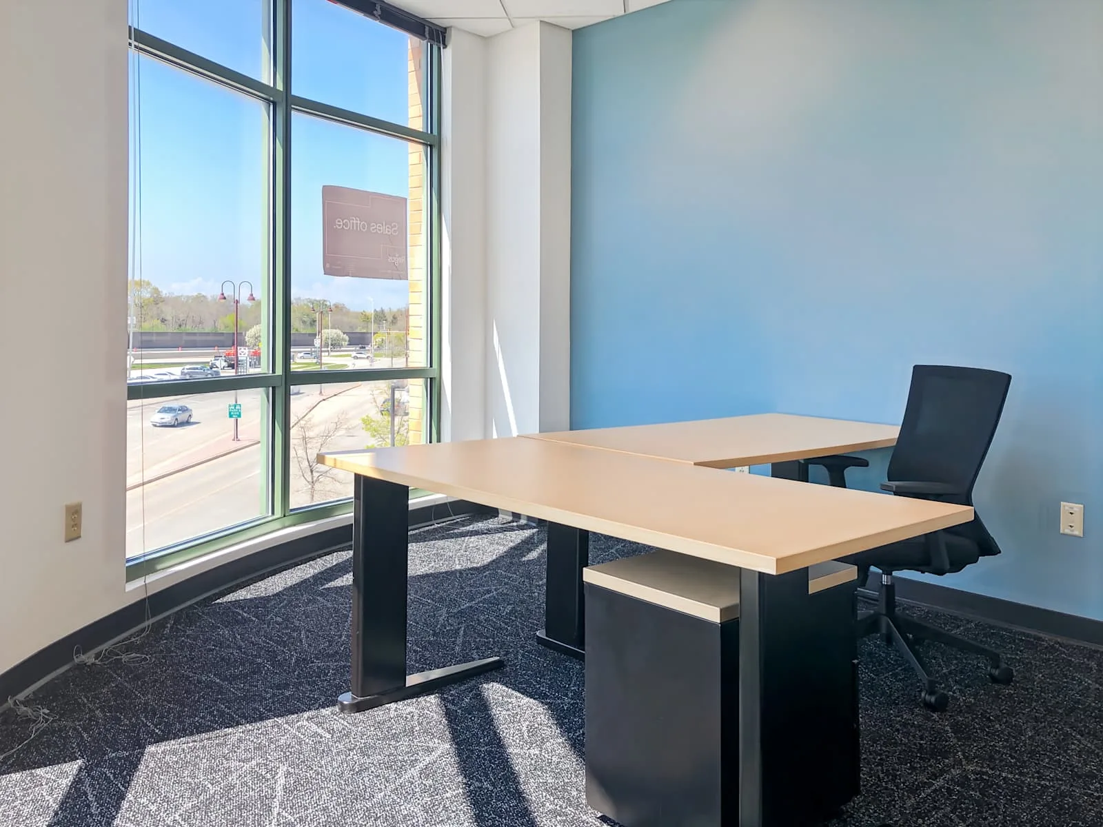 Regus WI, Glendale - Bayshore Town Center, Private office, 1 desk, Glendale, WI