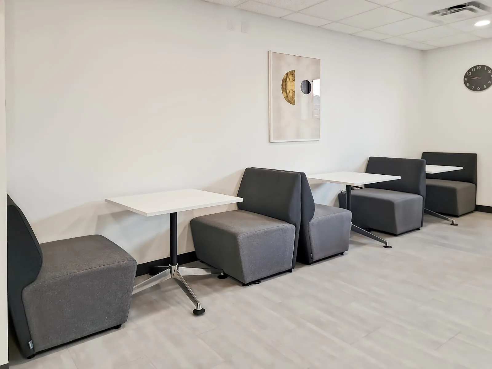 Regus WI, Greenfield - S 76th Street, Lounge, Greenfield, WI