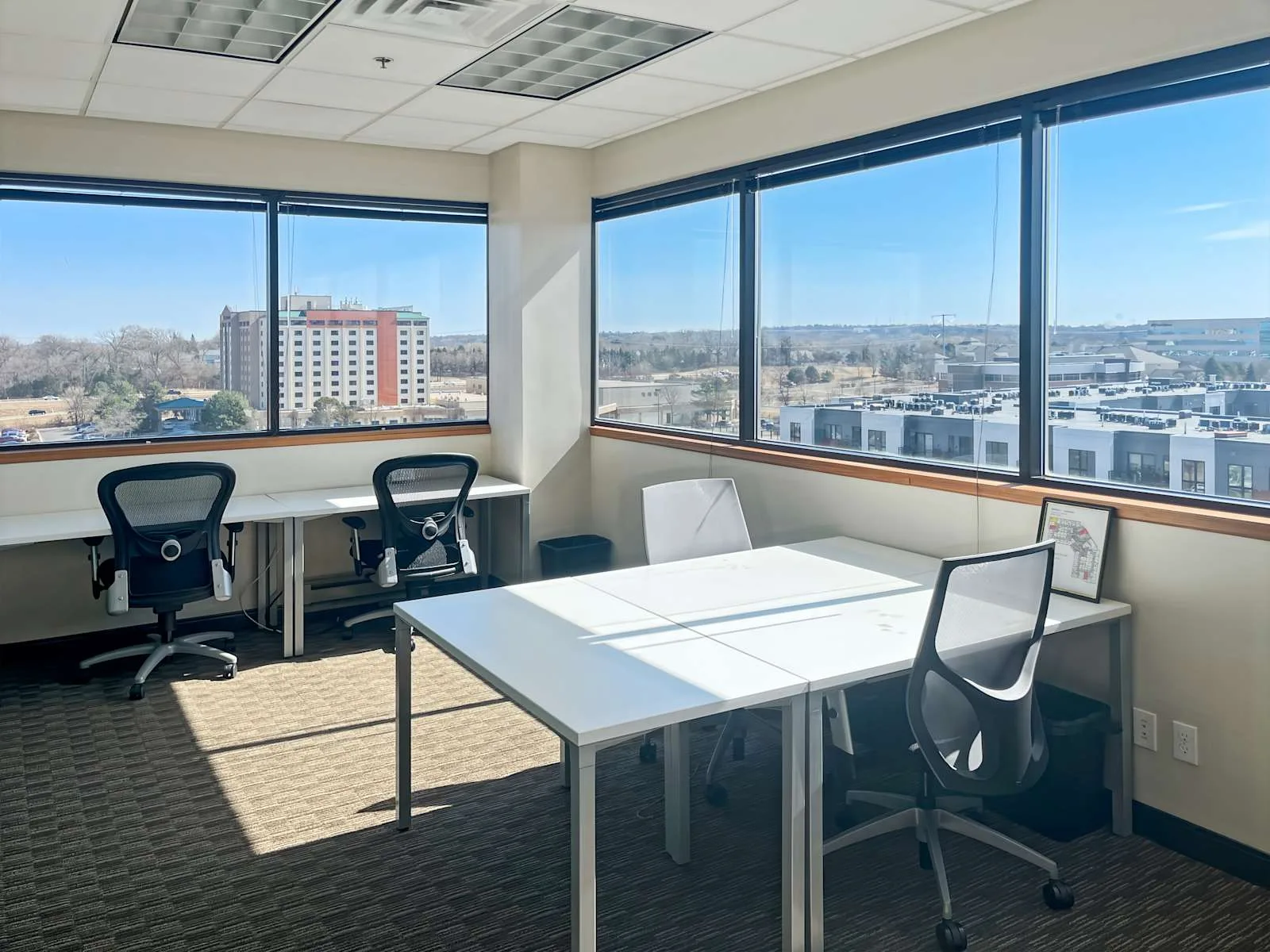 Regus WI, Madison West - Middleton, Private office, 4 desks, Middleton, WI