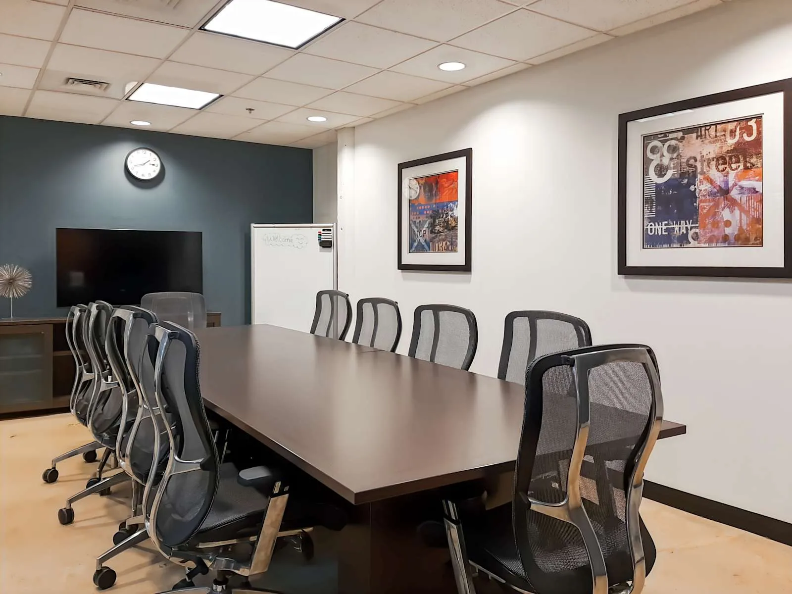 Regus WI, Milwaukee - Third Ward, Meeting room for 10 people, Milwaukee, WI