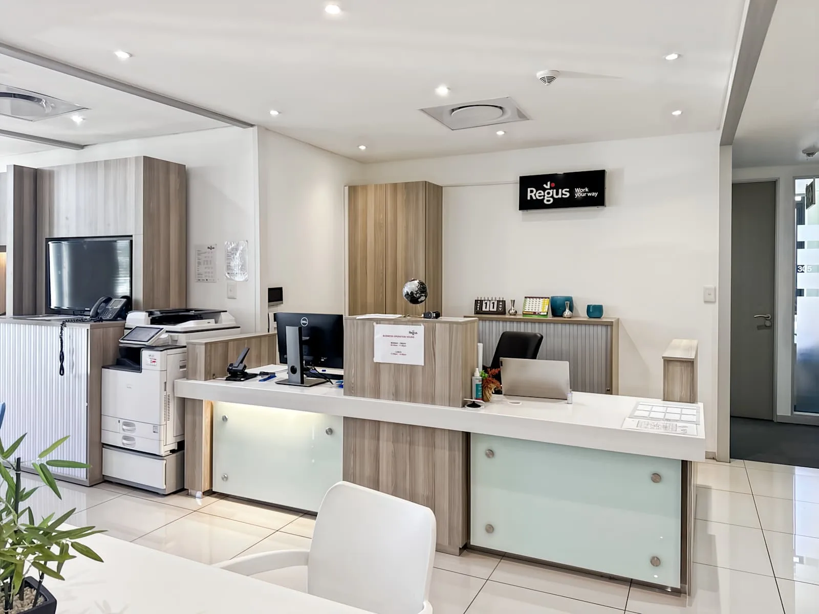 Regus WINDHOEK, Maerua Mall, Reception, Windhoek